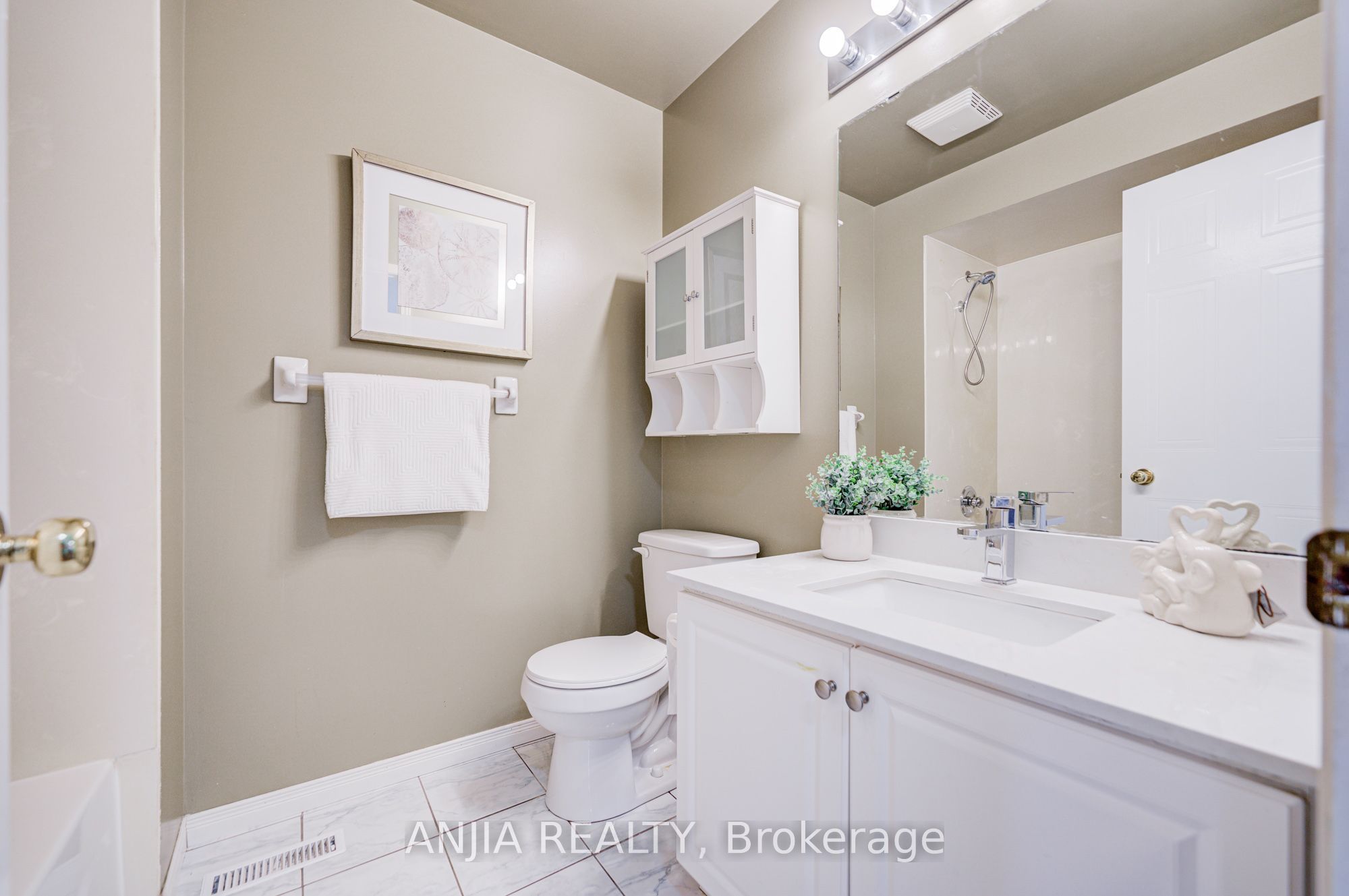 7 Allayden Drive Property Photo 18