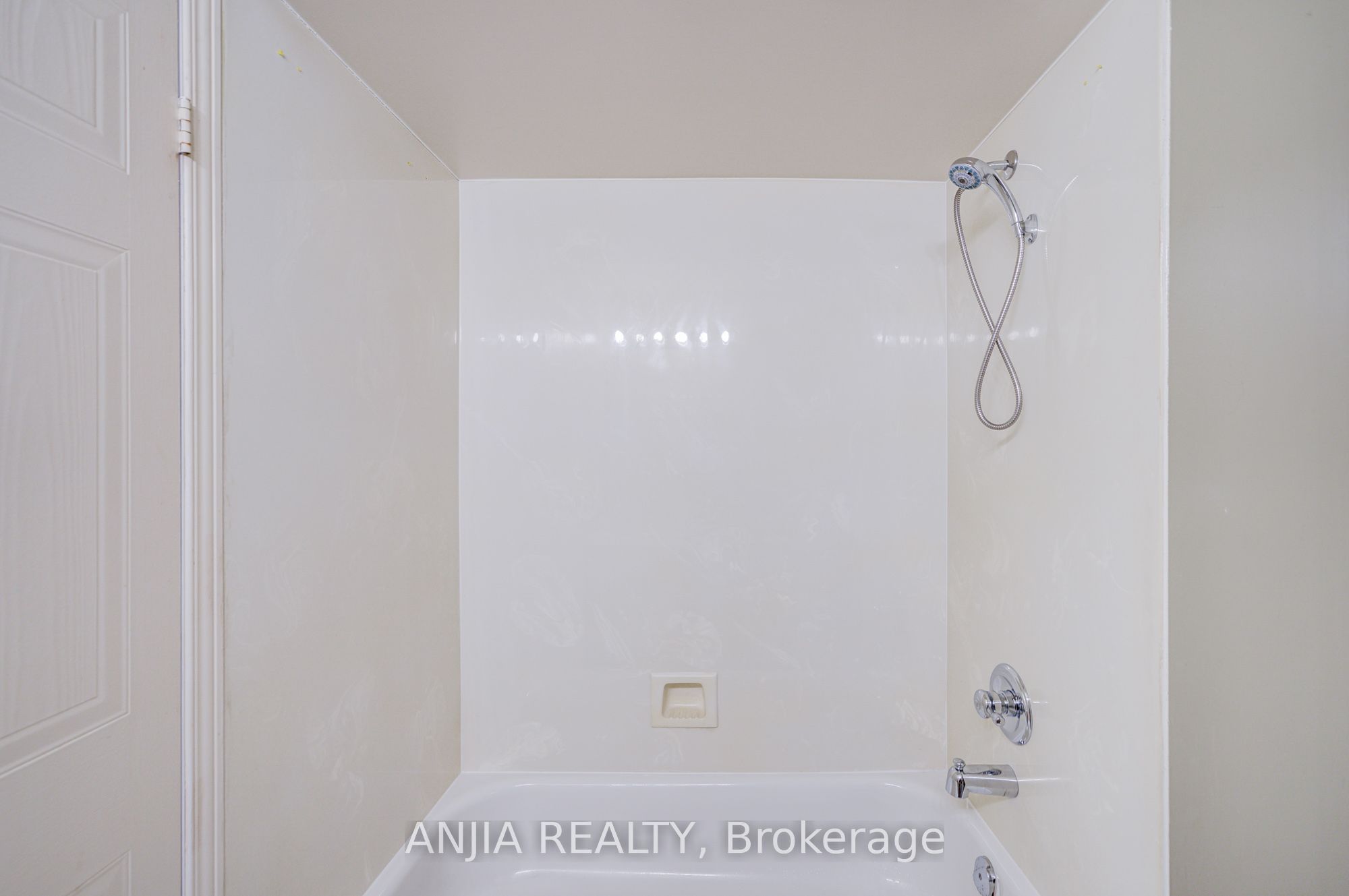 7 Allayden Drive Property Photo 19