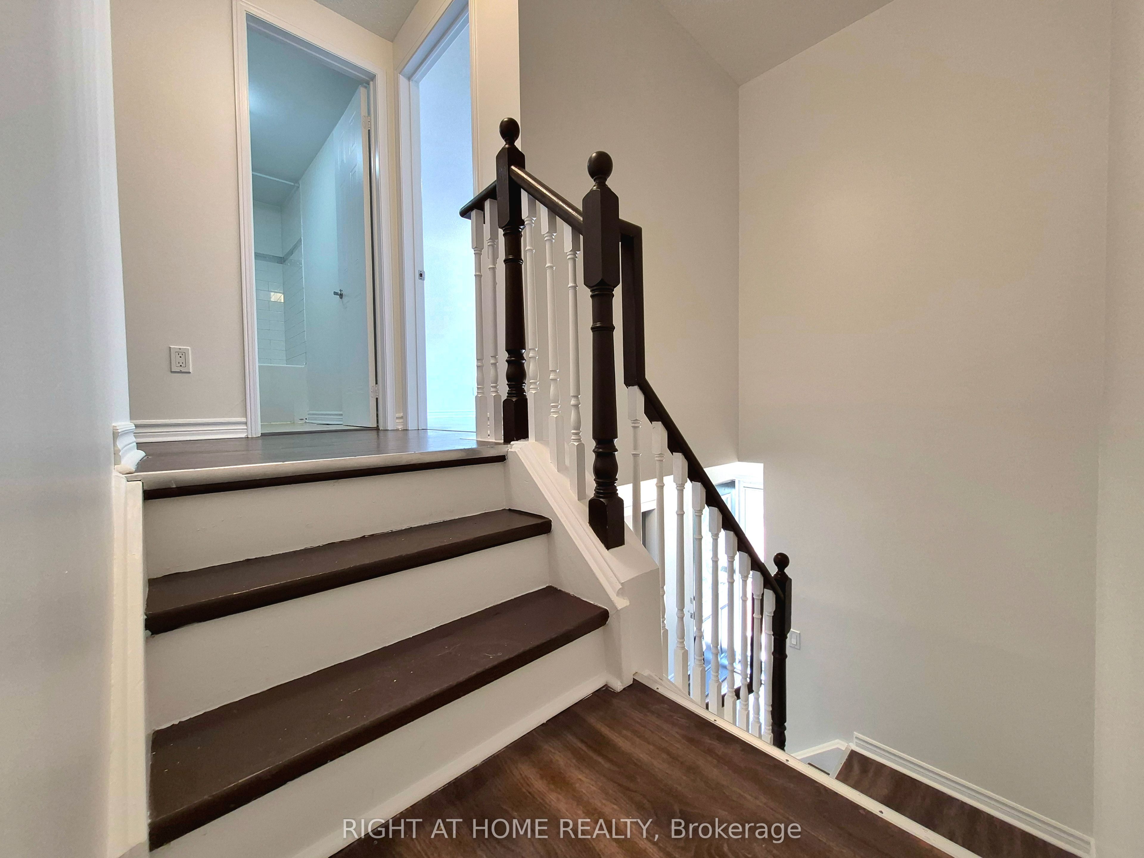 21 Mccullock Crescent Property Photo 14