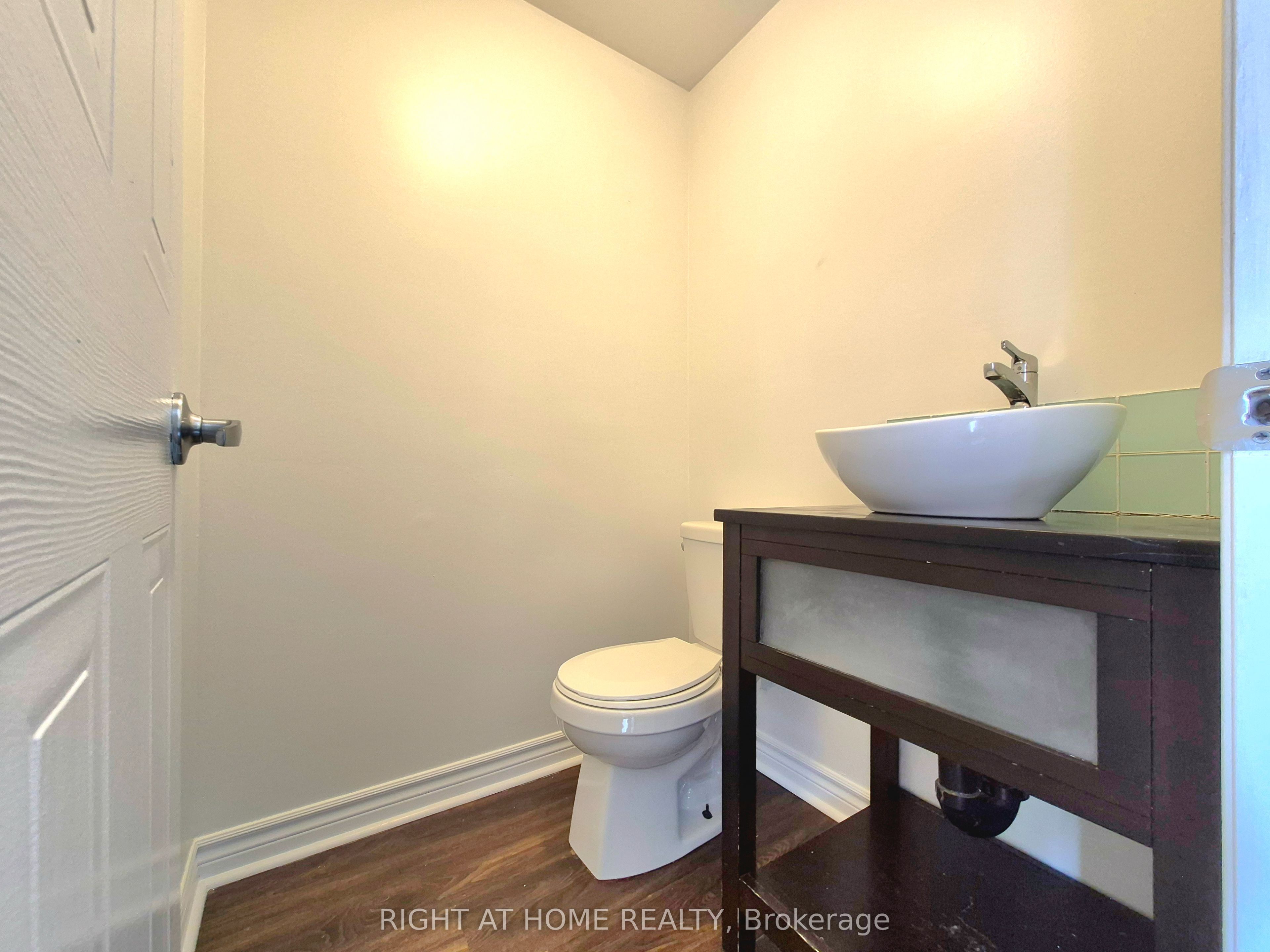 21 Mccullock Crescent Property Photo 29