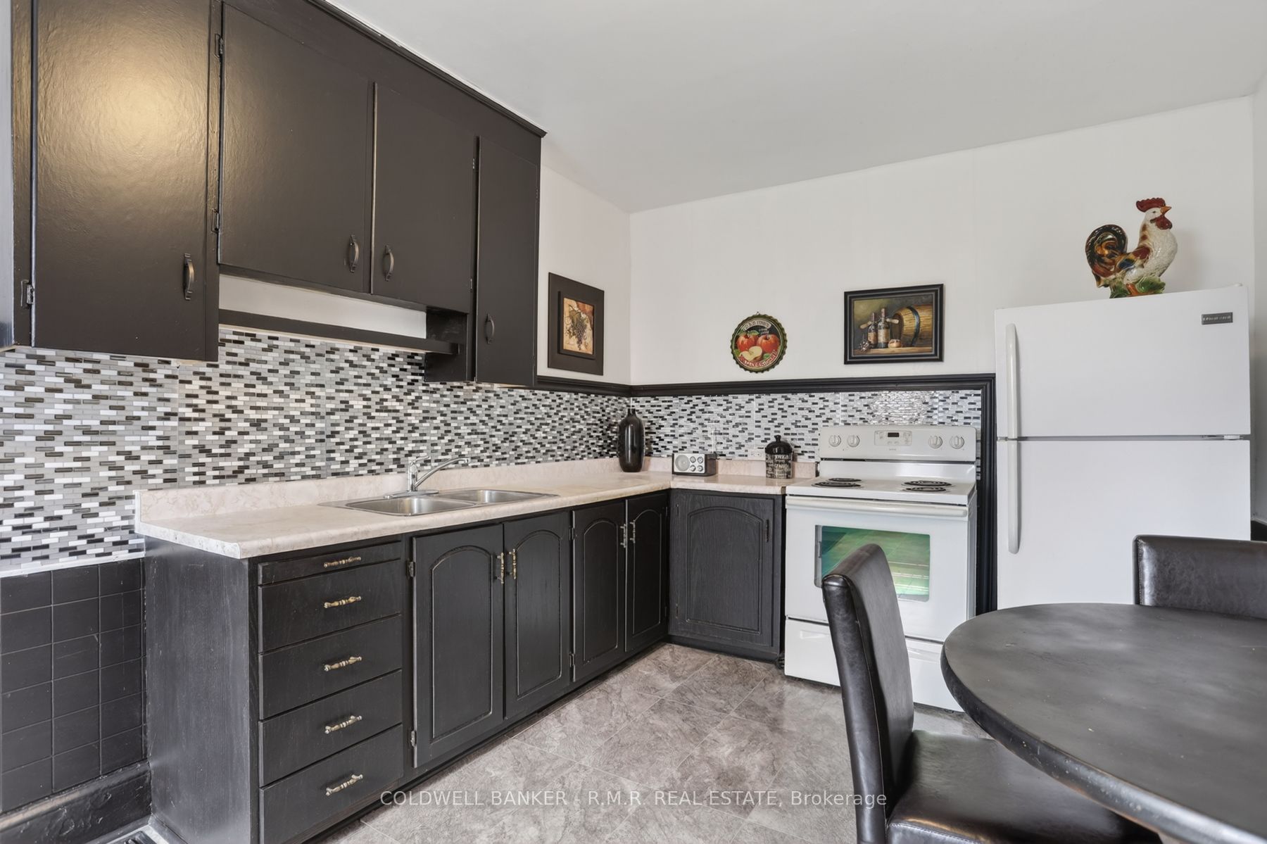532 Front Street Property Photo 18