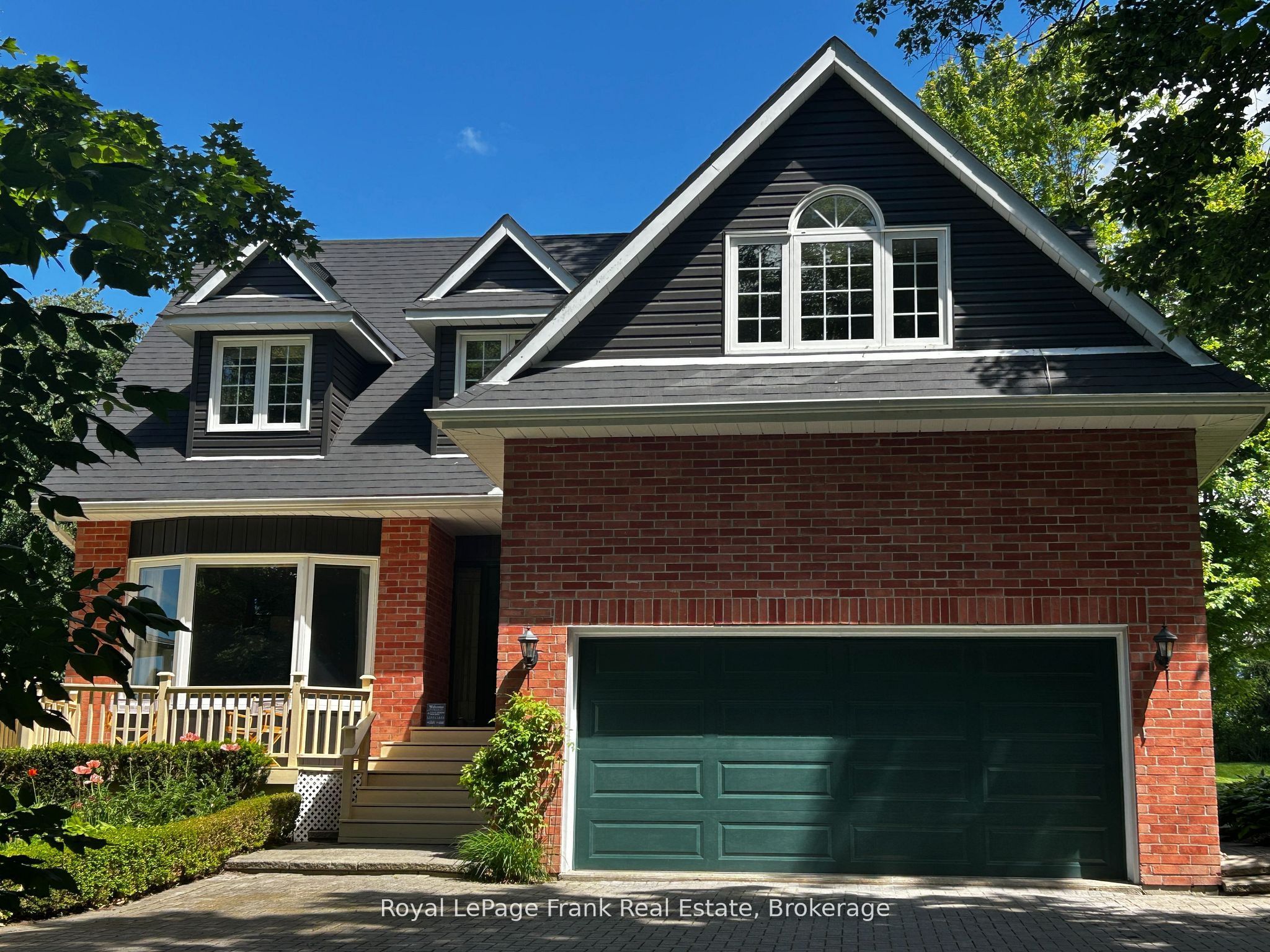 85 Ambleside Drive Property Photo 1