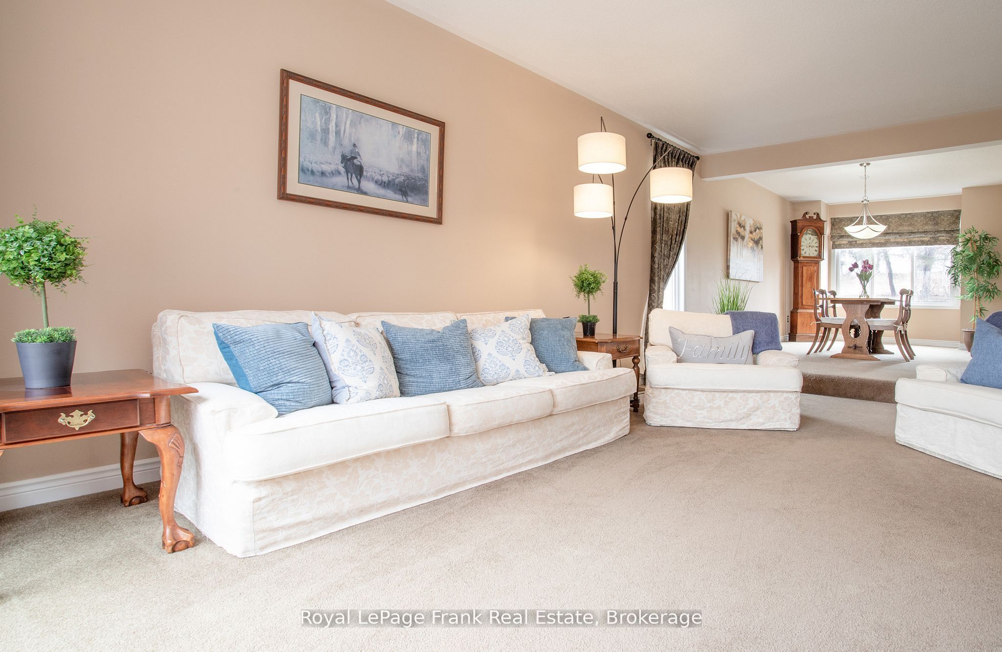 85 Ambleside Drive Property Photo 13