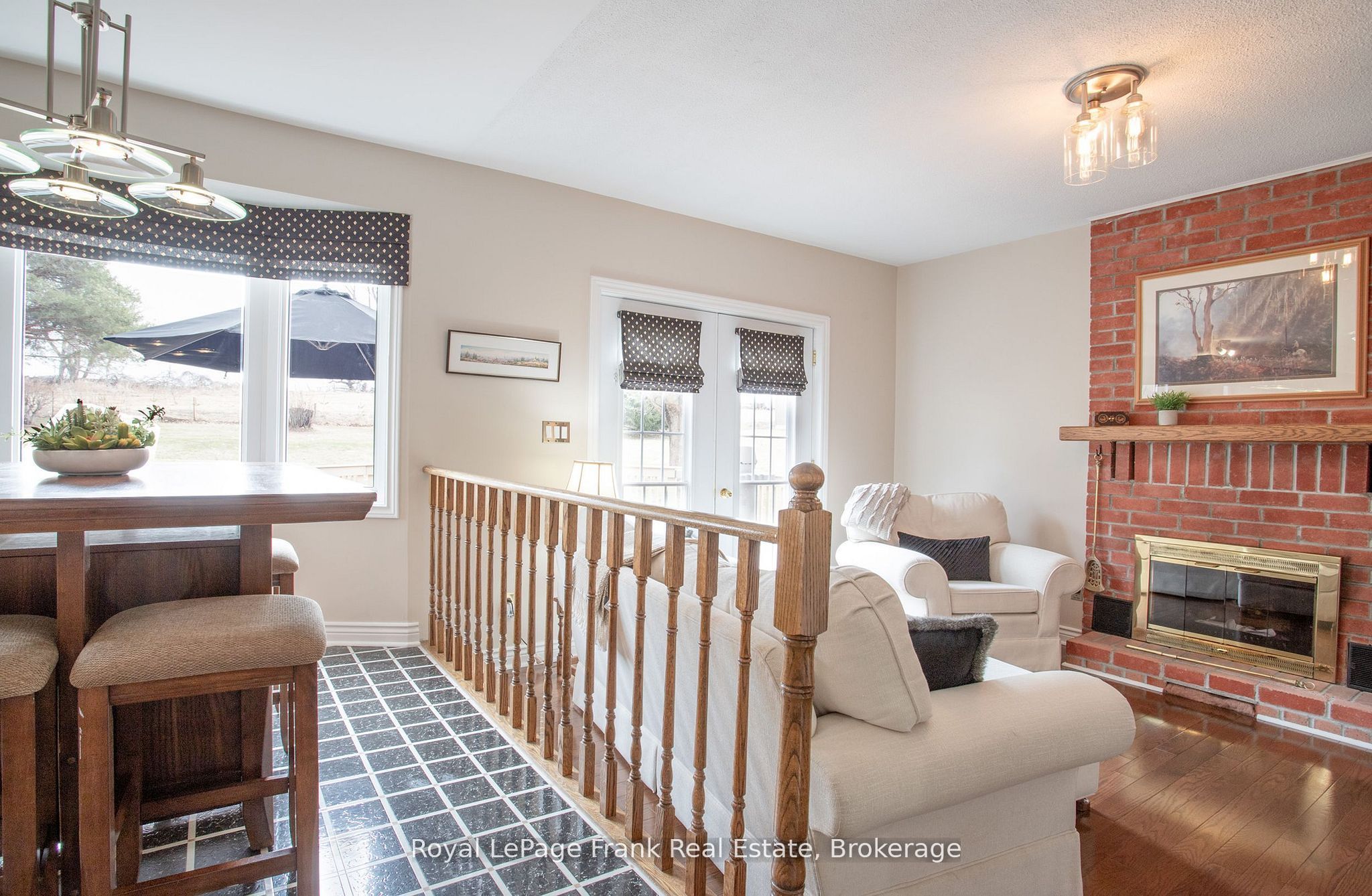 85 Ambleside Drive Property Photo 24