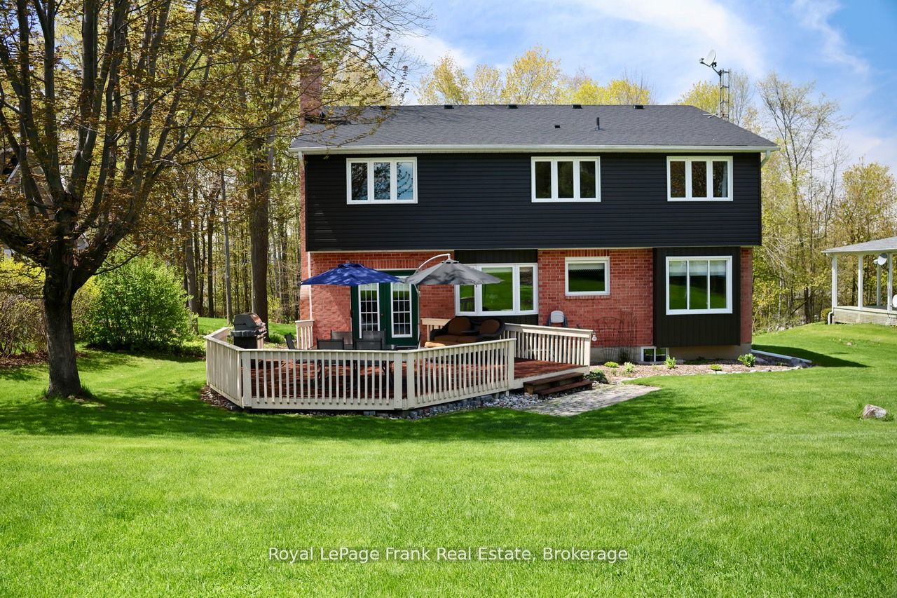 85 Ambleside Drive Property Photo 45