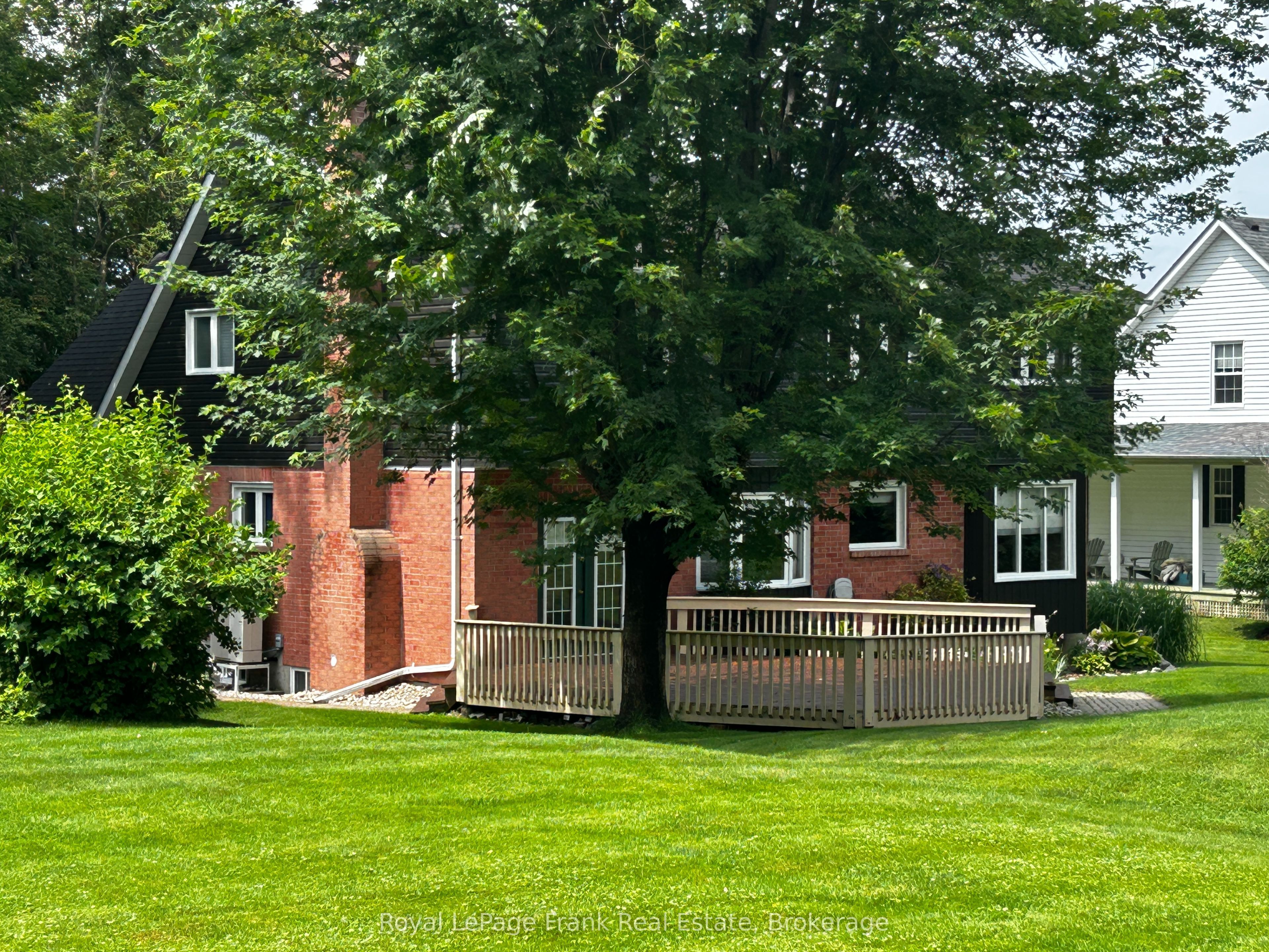 85 Ambleside Drive Property Photo 46