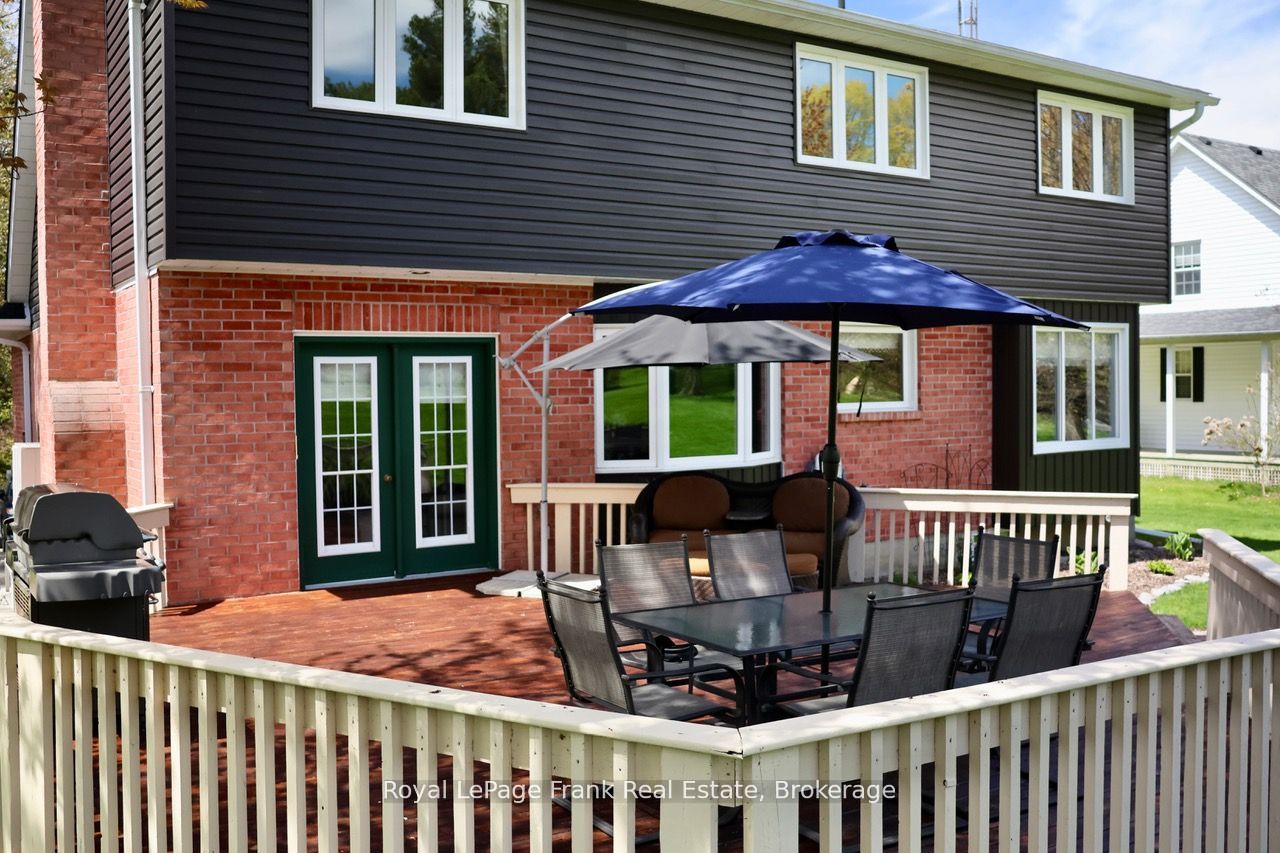 85 Ambleside Drive Property Photo 47