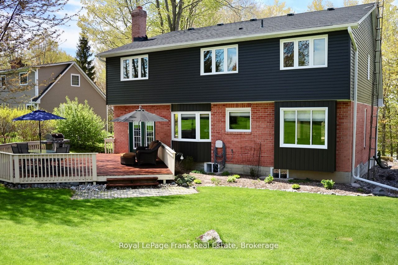 85 Ambleside Drive Property Photo 49