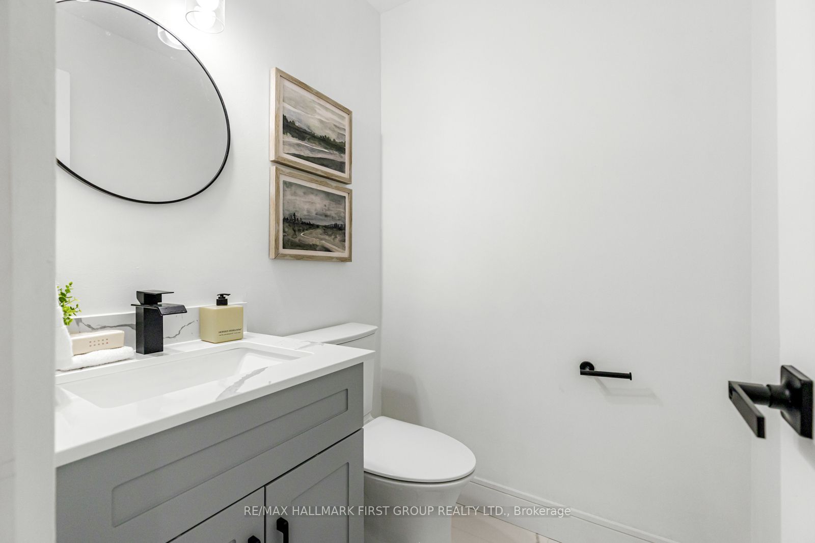 270 Timberbank Boulevard 75 Property Photo 9