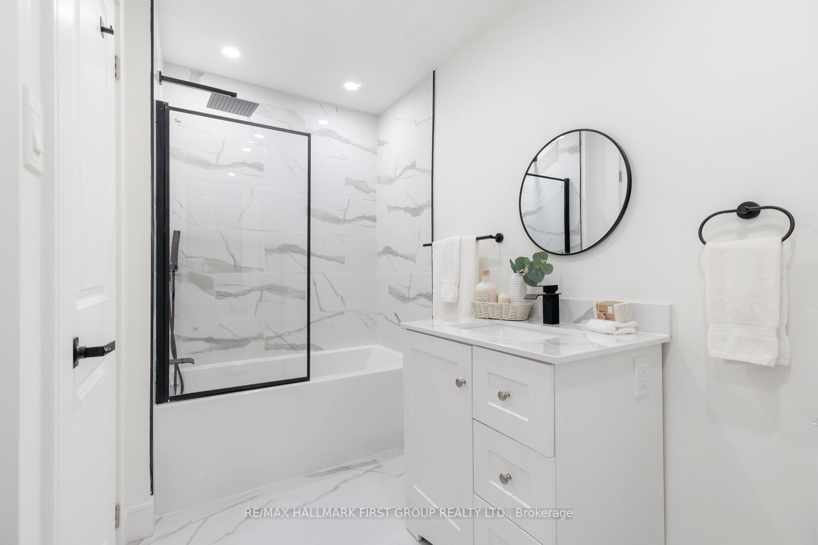 270 Timberbank Boulevard 75 Property Photo 13