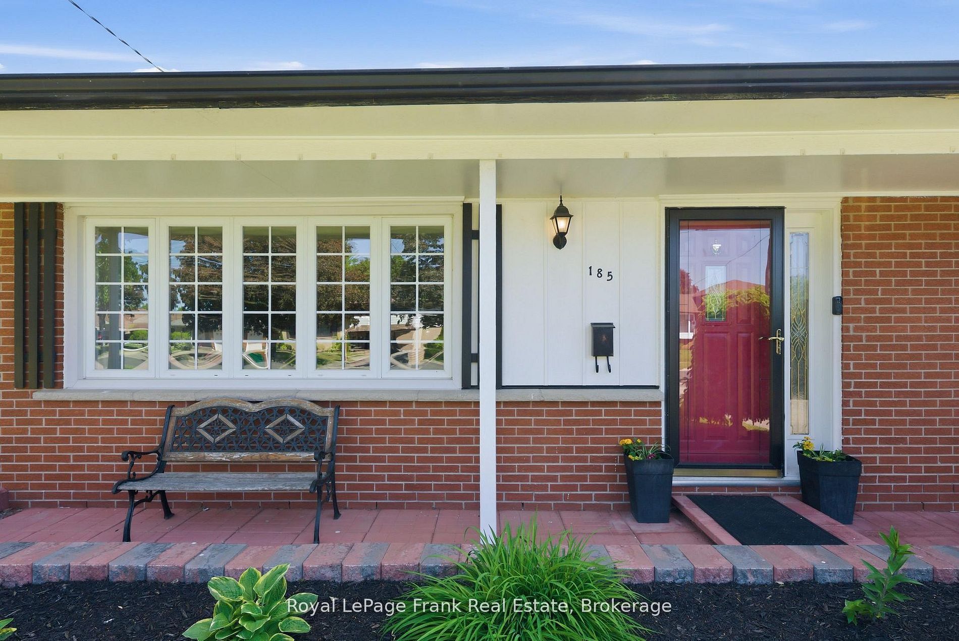 185 Athabasca Street Property Photo 3