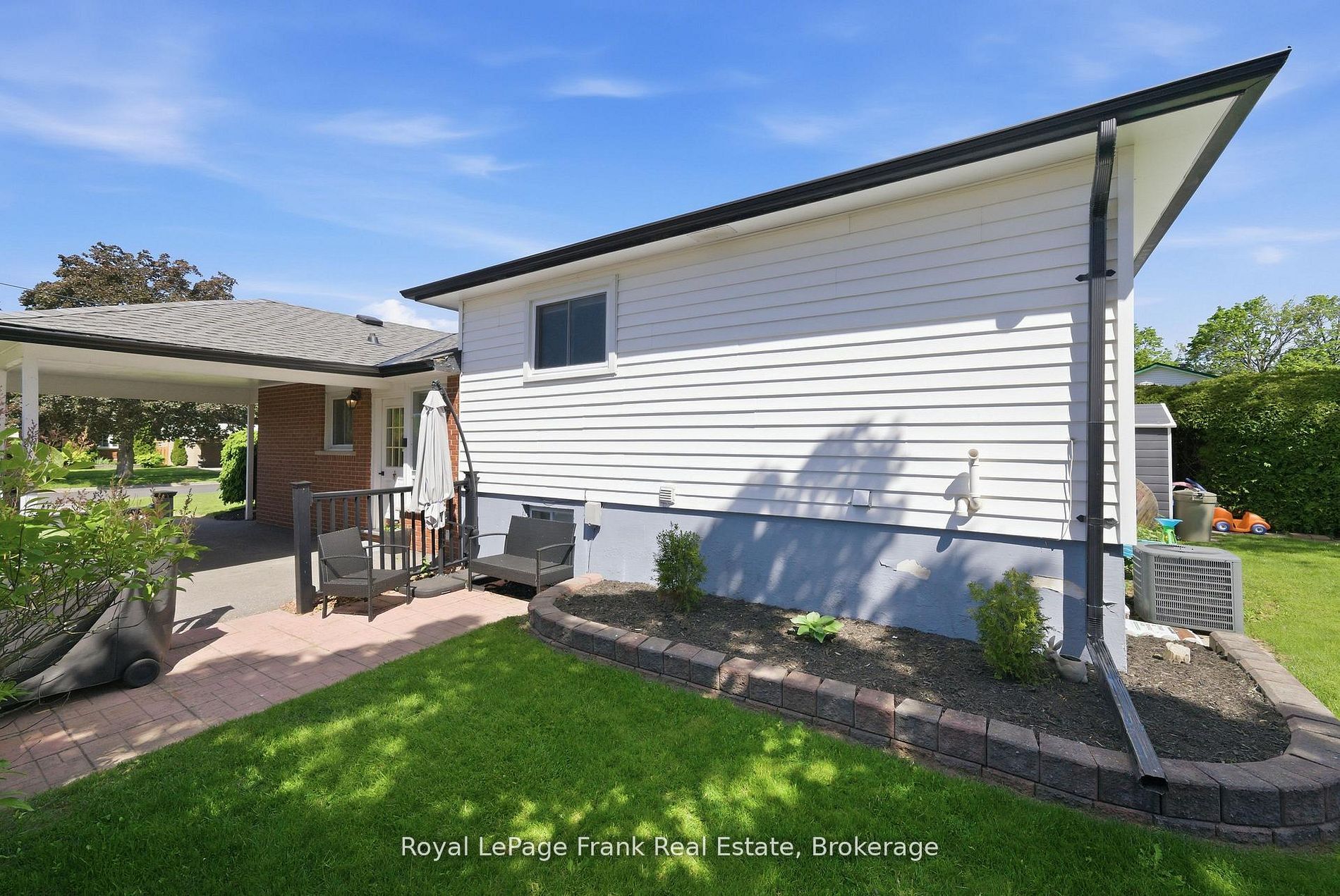 185 Athabasca Street Property Photo 25