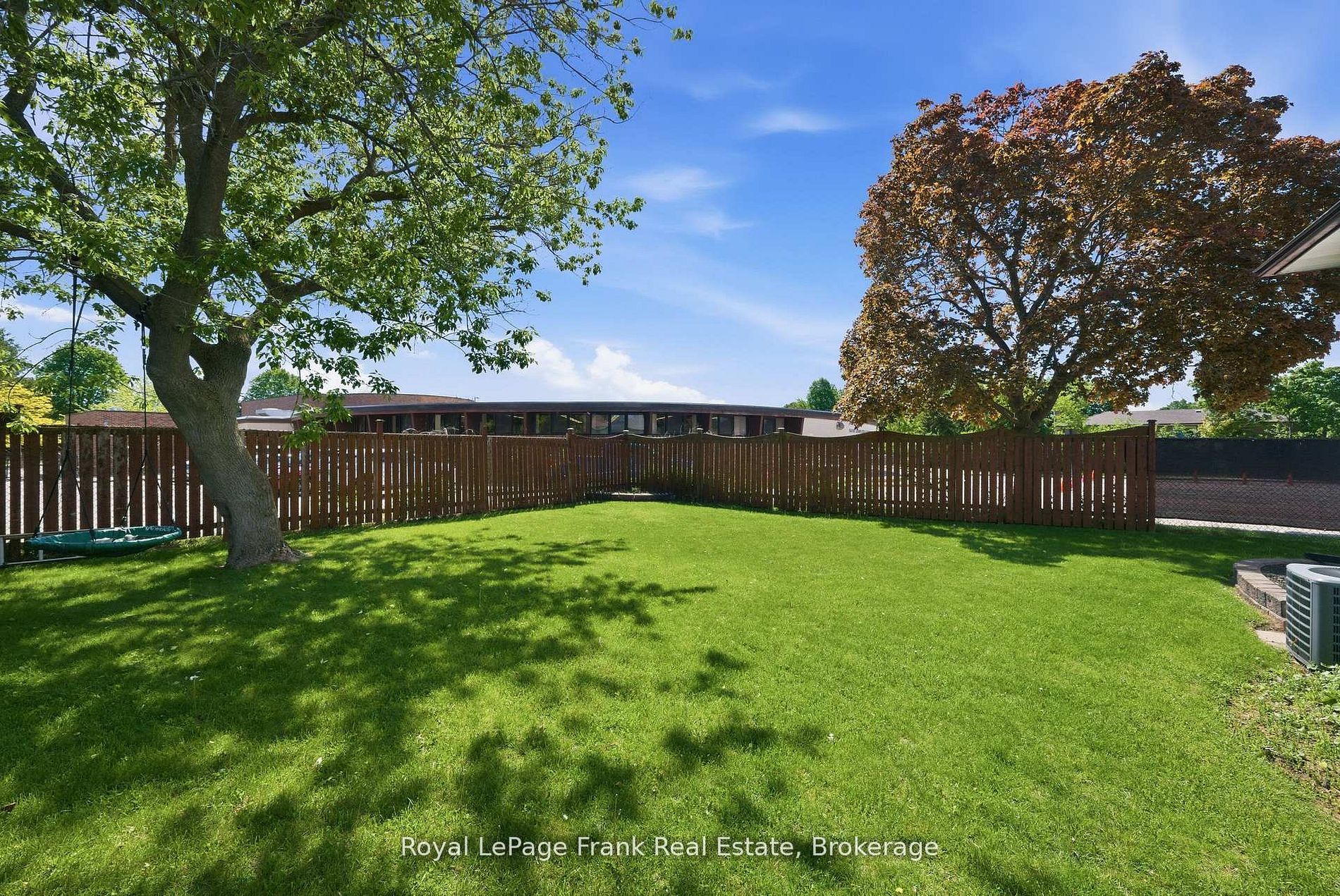 185 Athabasca Street Property Photo 28
