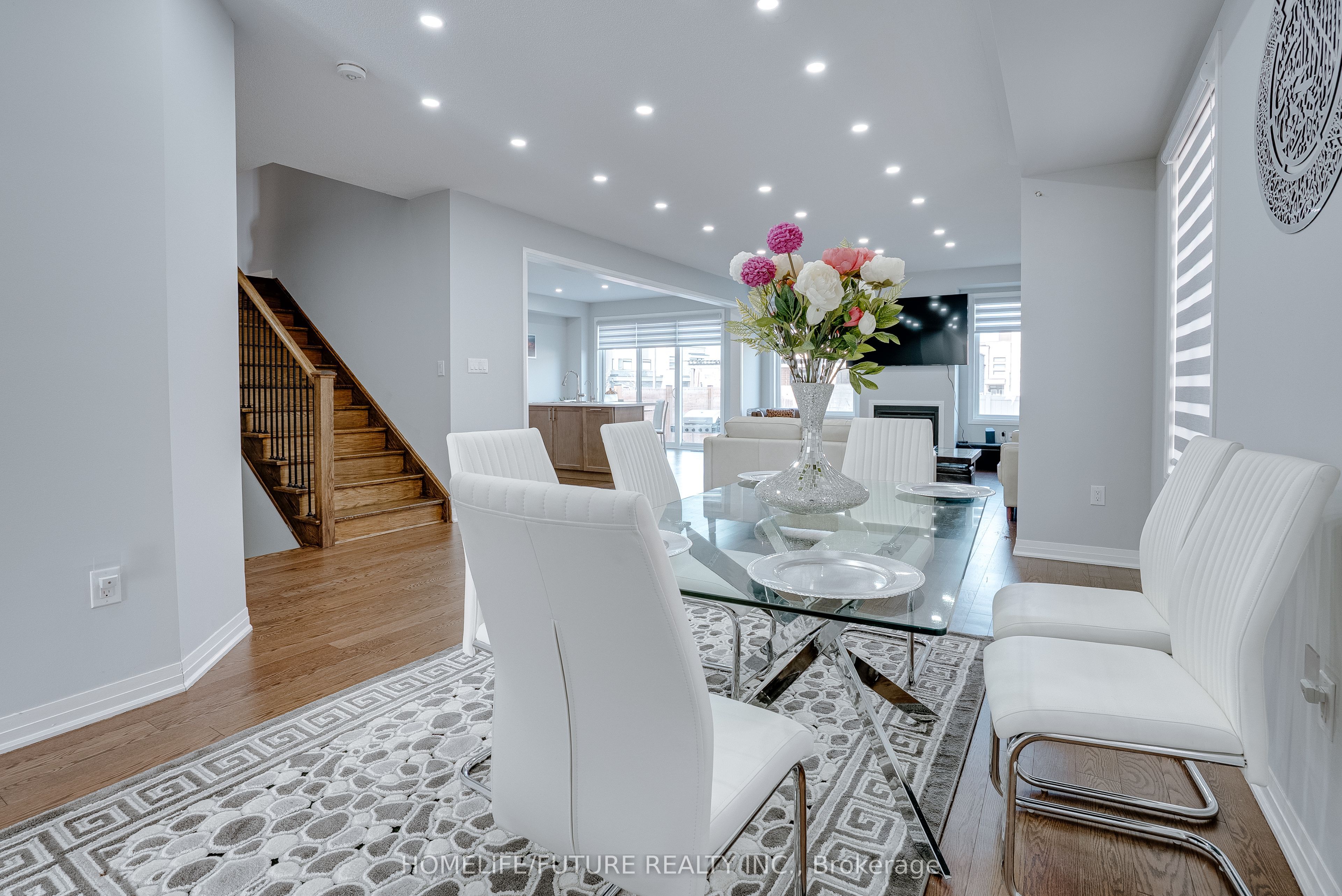 47 Clipper Lane Property Photo 8