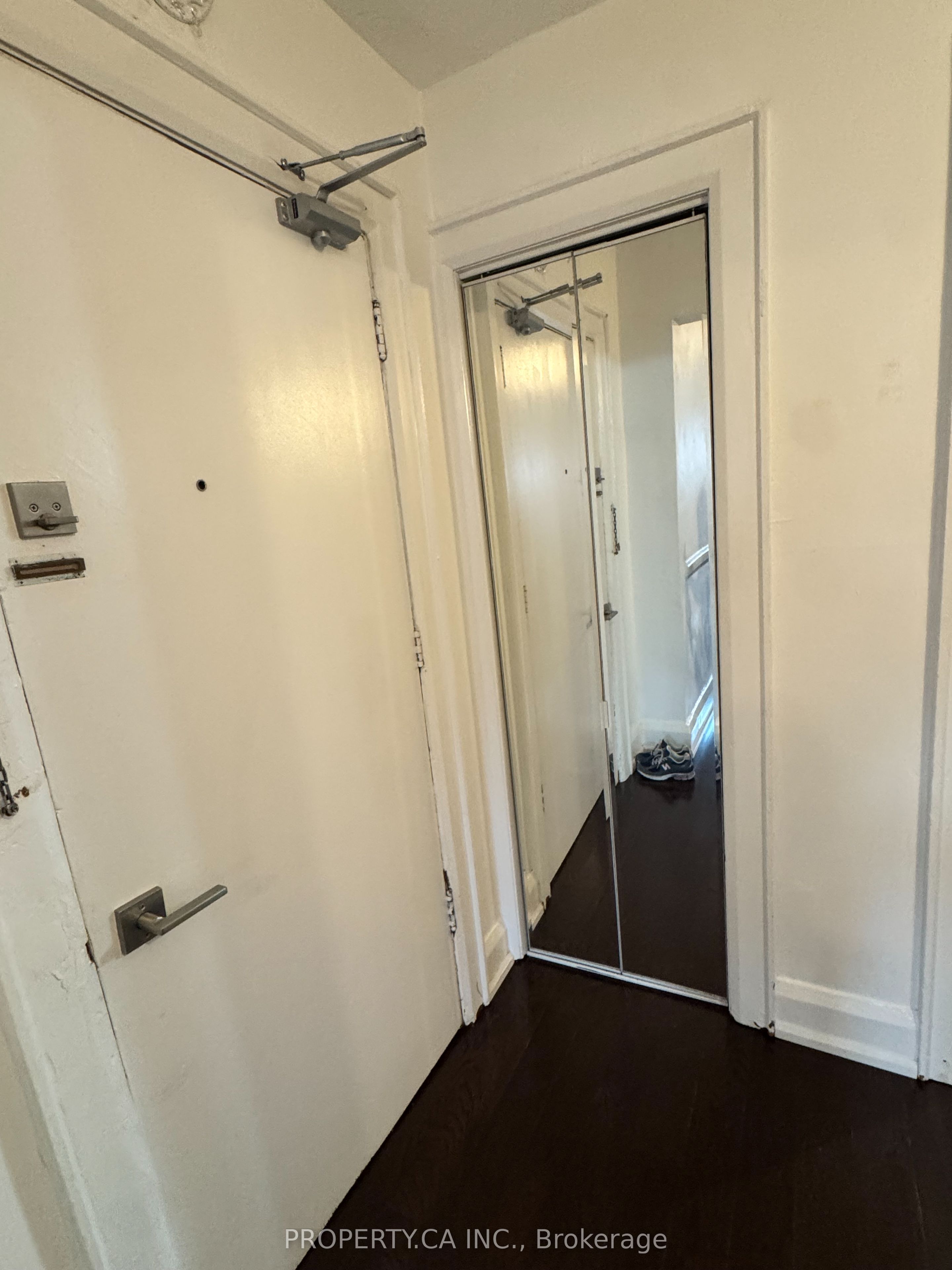 849 Broadview Avenue E 18 Property Photo 2