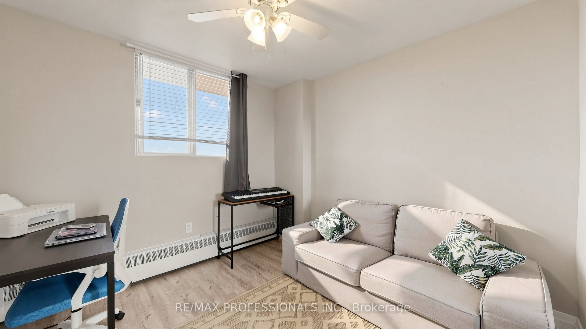 100 Dundalk Drive 809 Property Photo 12