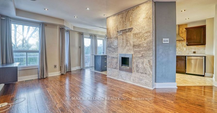 90 Oke Road Main Floor Property Photo 14