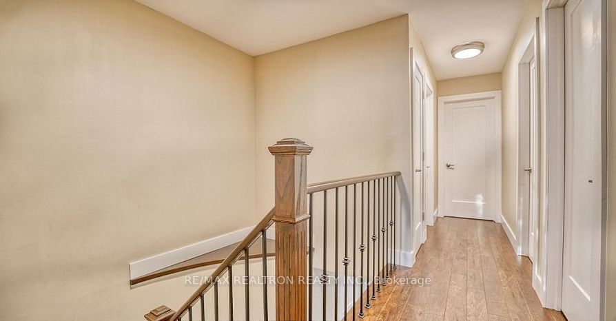90 Oke Road Main Floor Property Photo 17