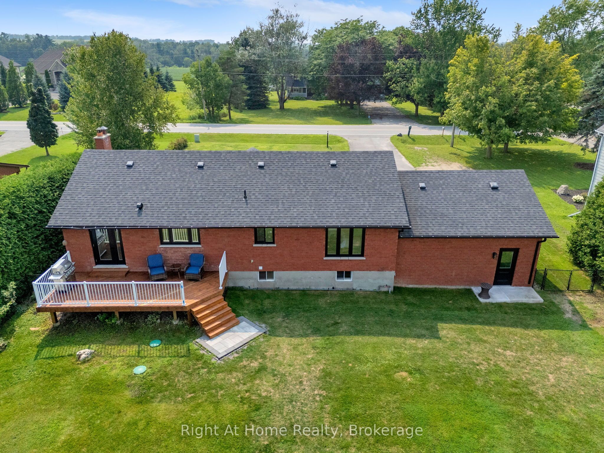 5761 Solina Road N Property Photo 49