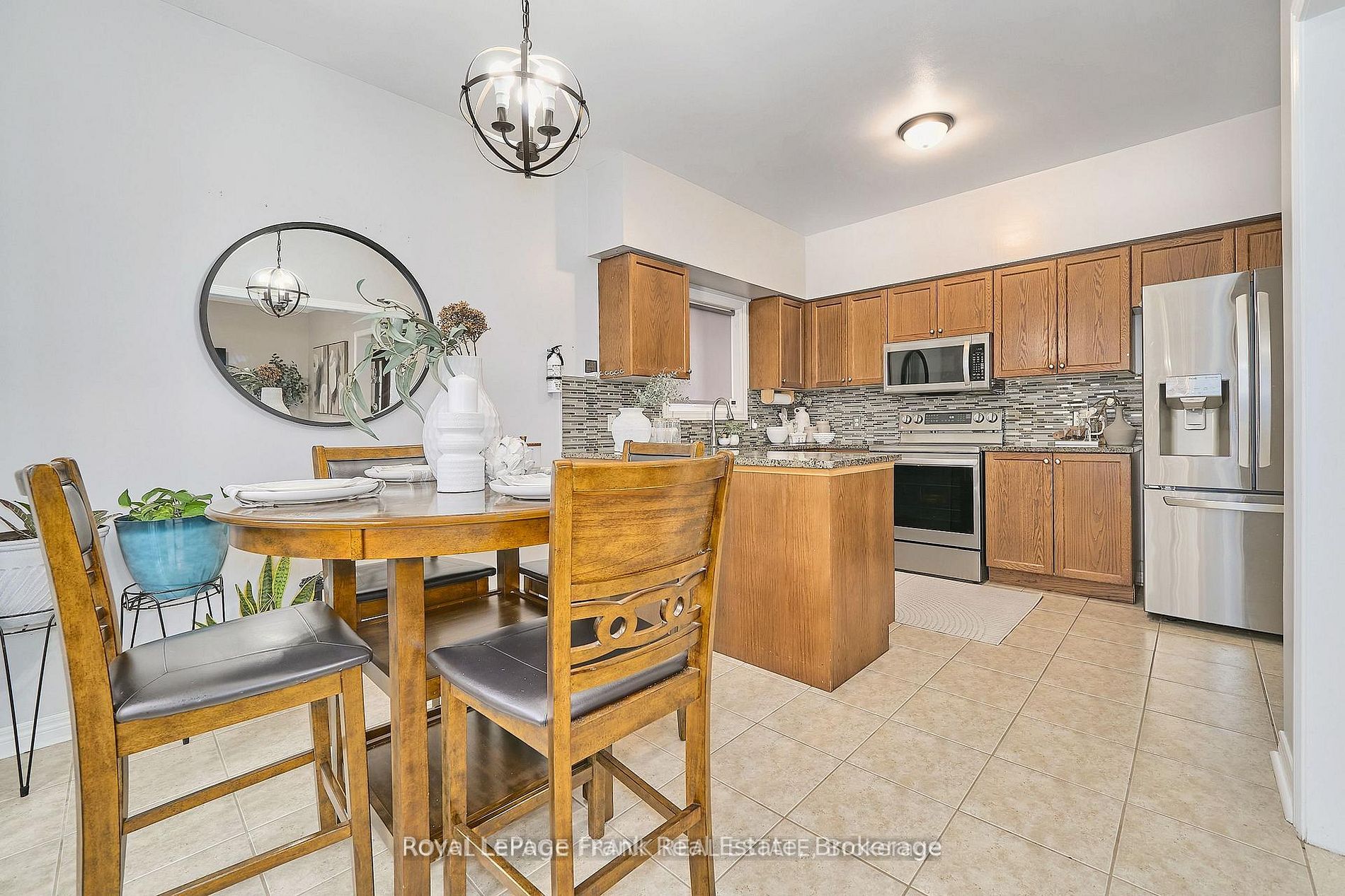 5 Partner Drive Property Photo 11