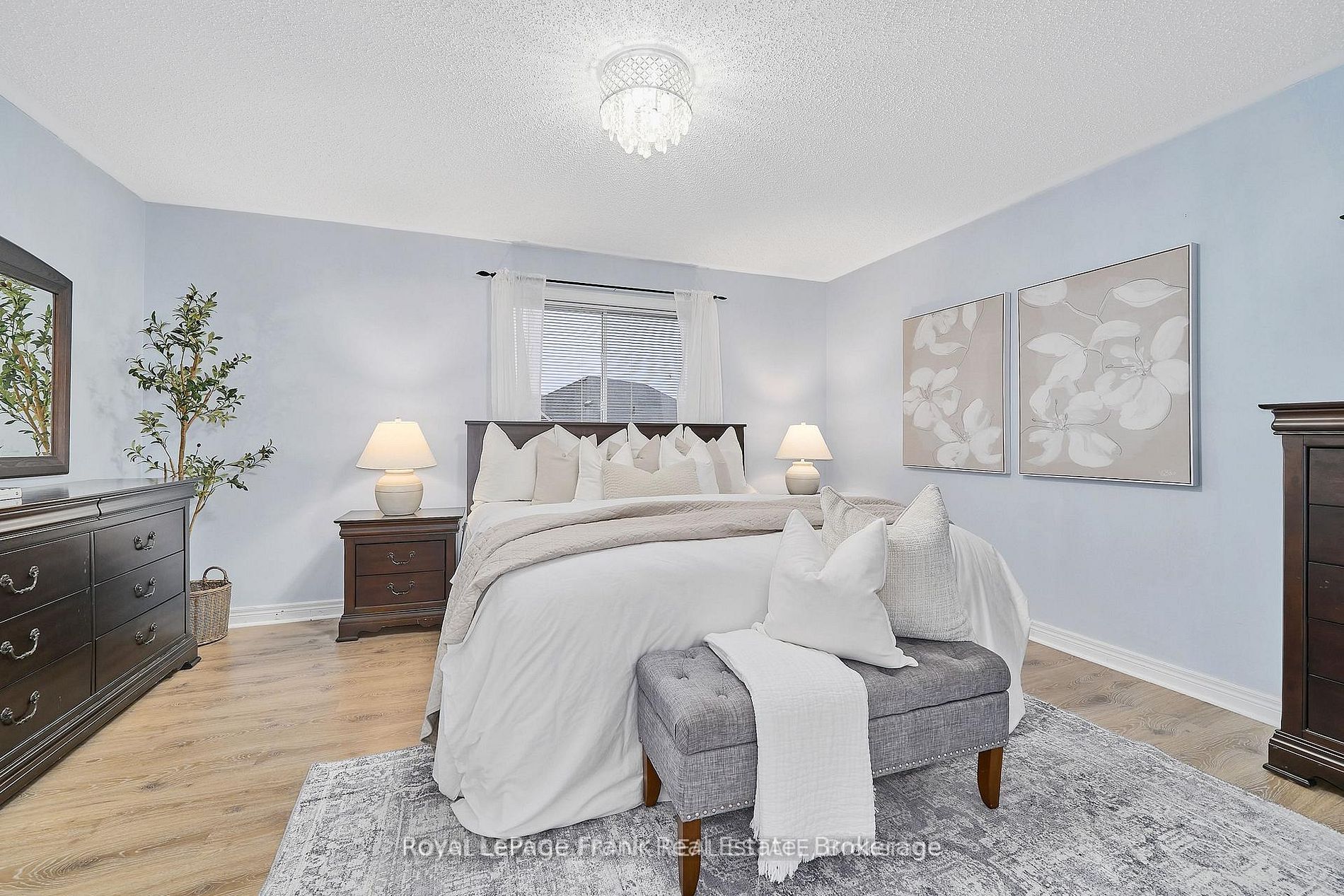 5 Partner Drive Property Photo 17
