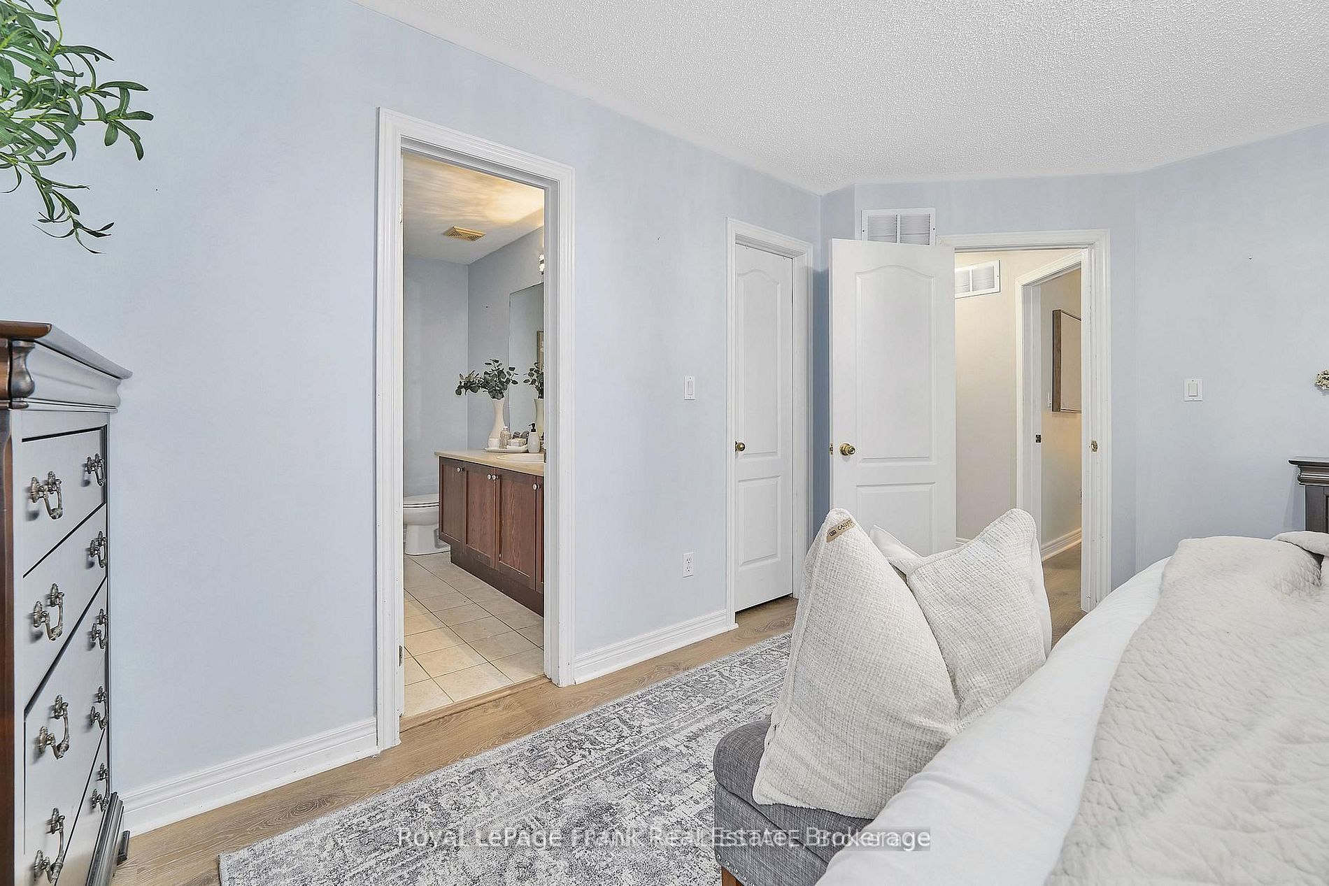5 Partner Drive Property Photo 18