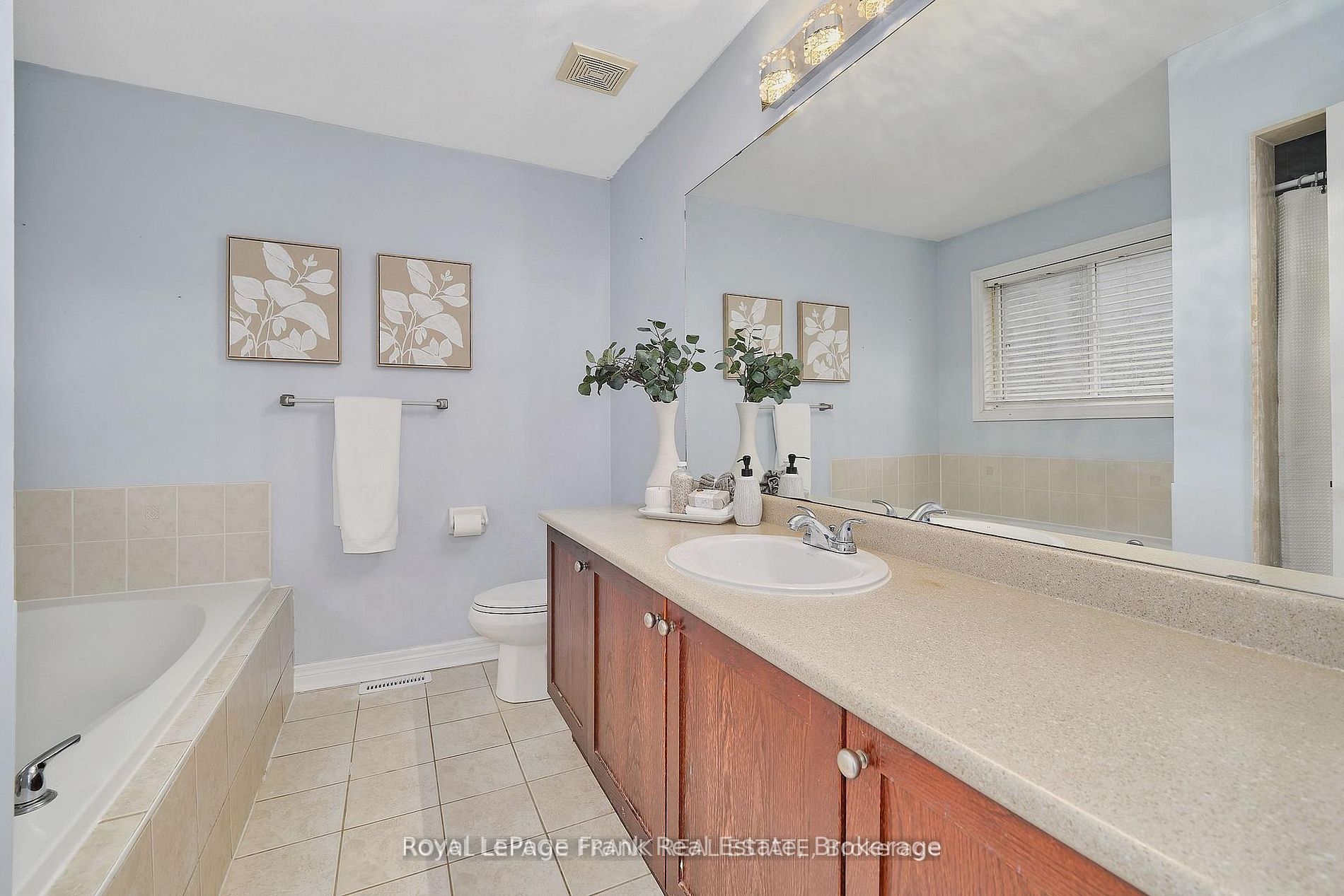 5 Partner Drive Property Photo 19