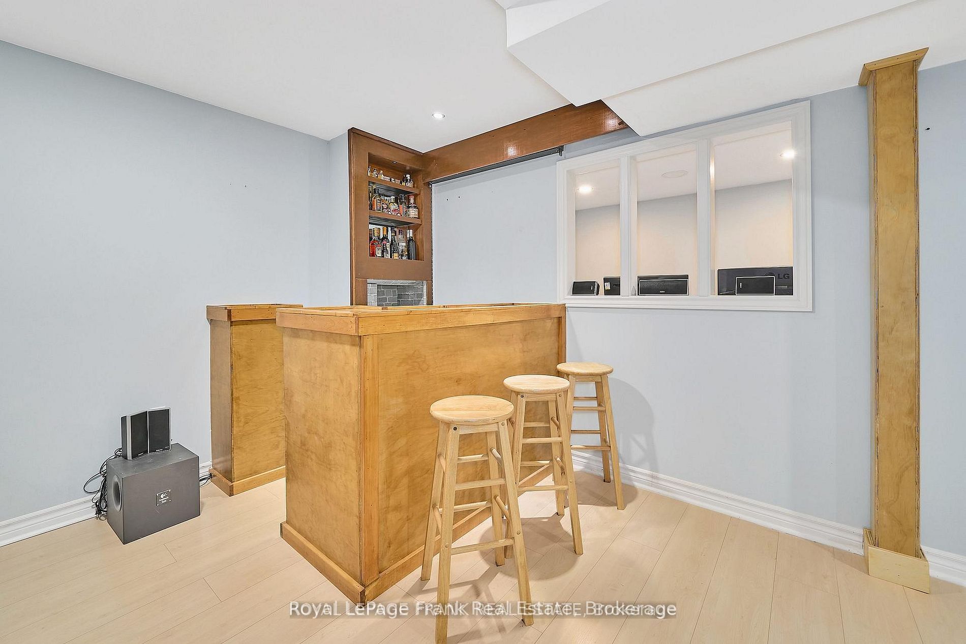 5 Partner Drive Property Photo 27