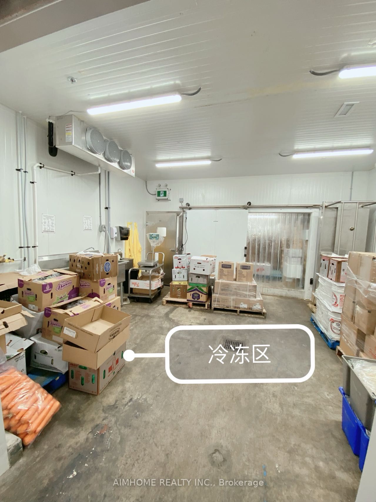 63 Silver Star Boulevard A12 Property Photo 2