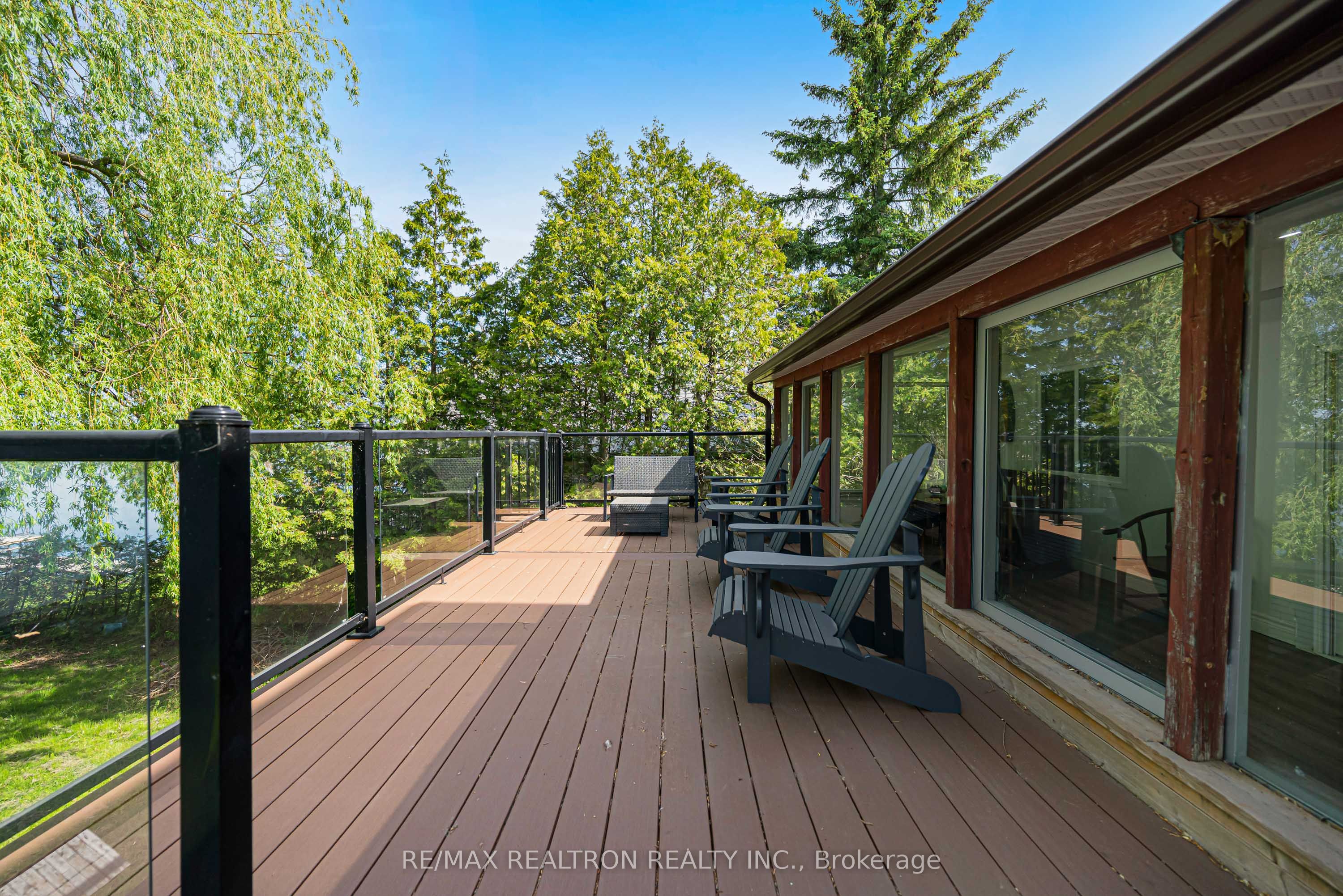 16 Birch Island Road Property Photo 17
