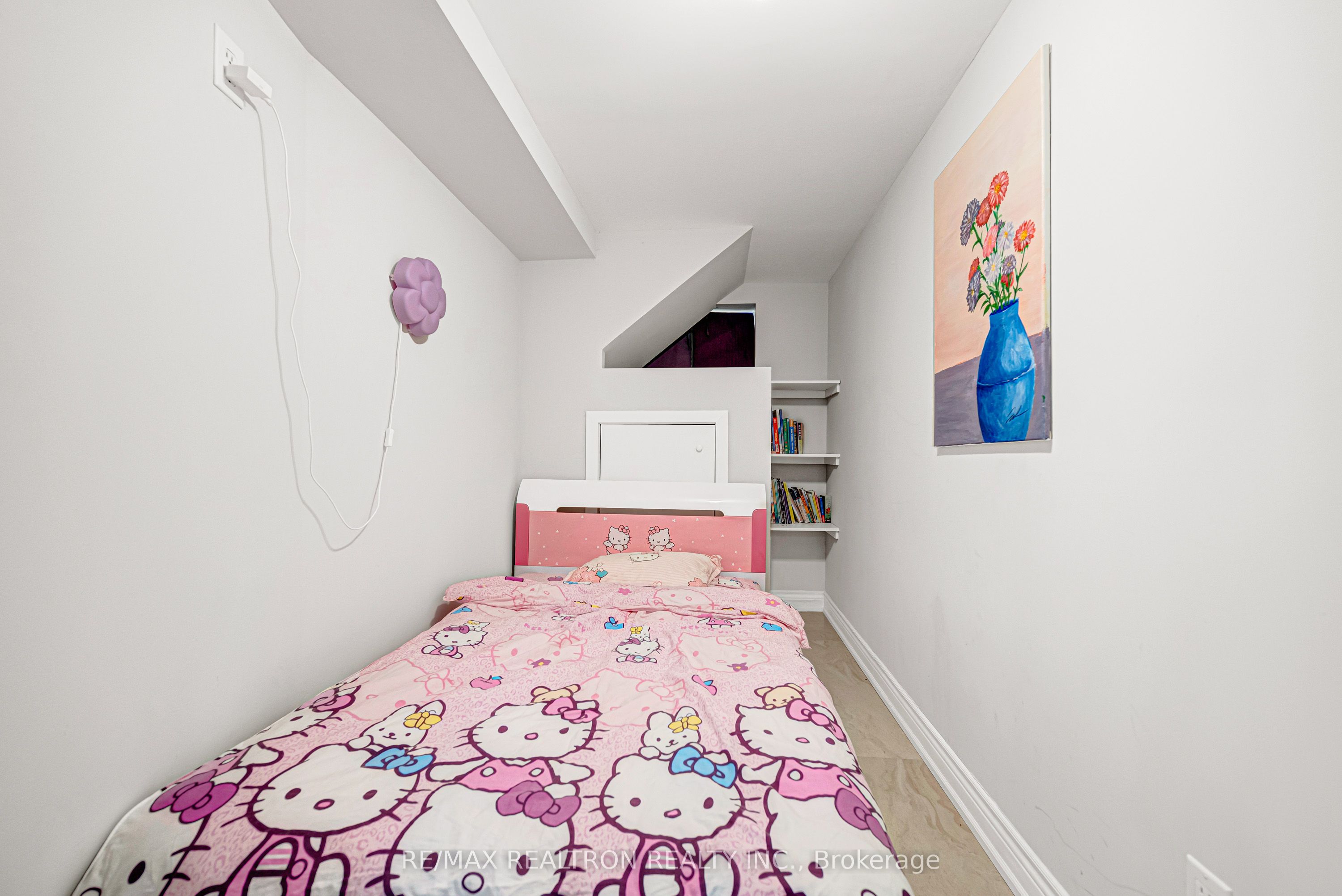 16 Birch Island Road Property Photo 45