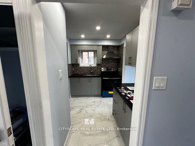 82 Chatfield Drive Property Photo 6