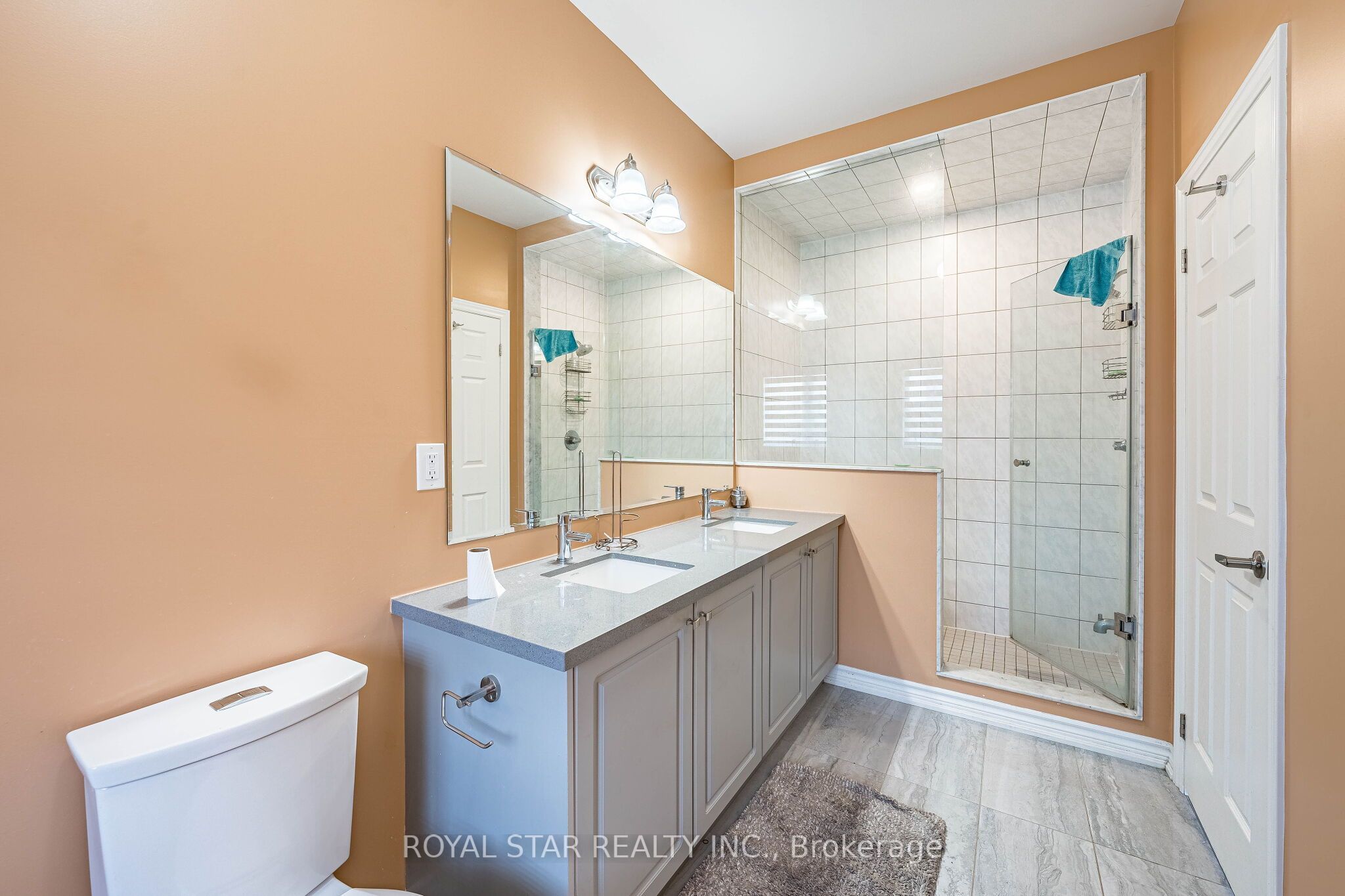 249 Fleetwood Drive Property Photo 33