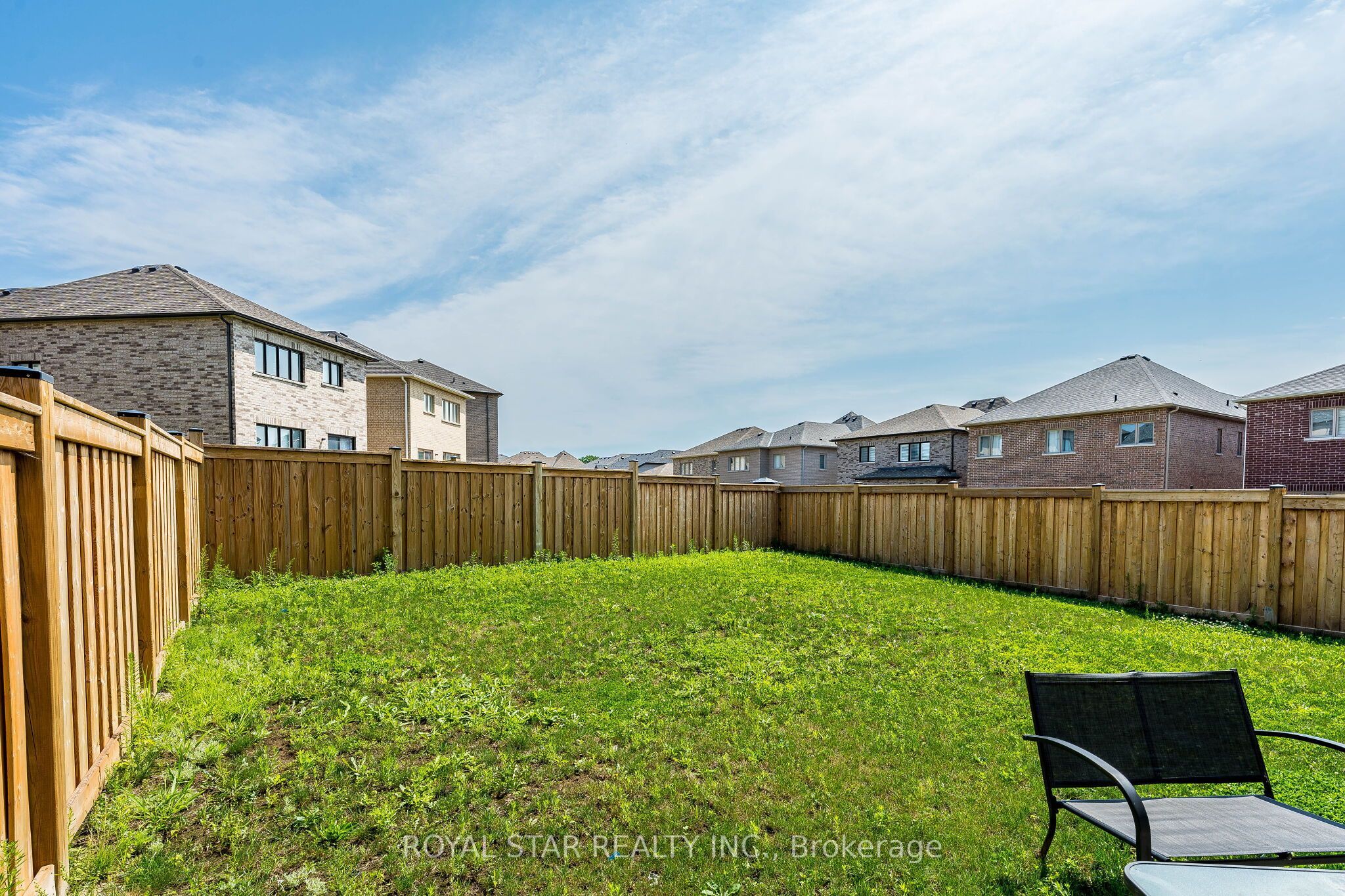249 Fleetwood Drive Property Photo 44