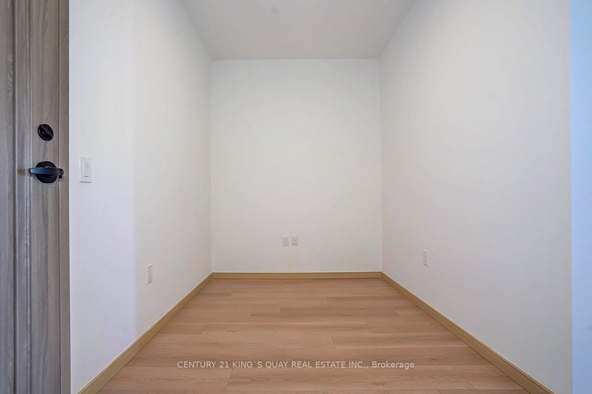 3421 Sheppard Avenue E 911 Property Photo 5