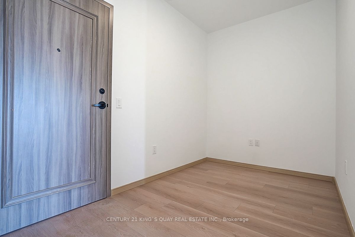 3421 Sheppard Avenue E 911 Property Photo 6
