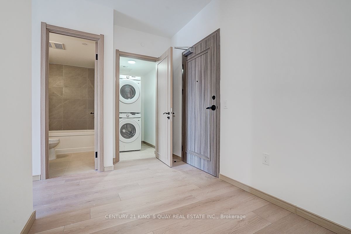 3421 Sheppard Avenue E 911 Property Photo 8