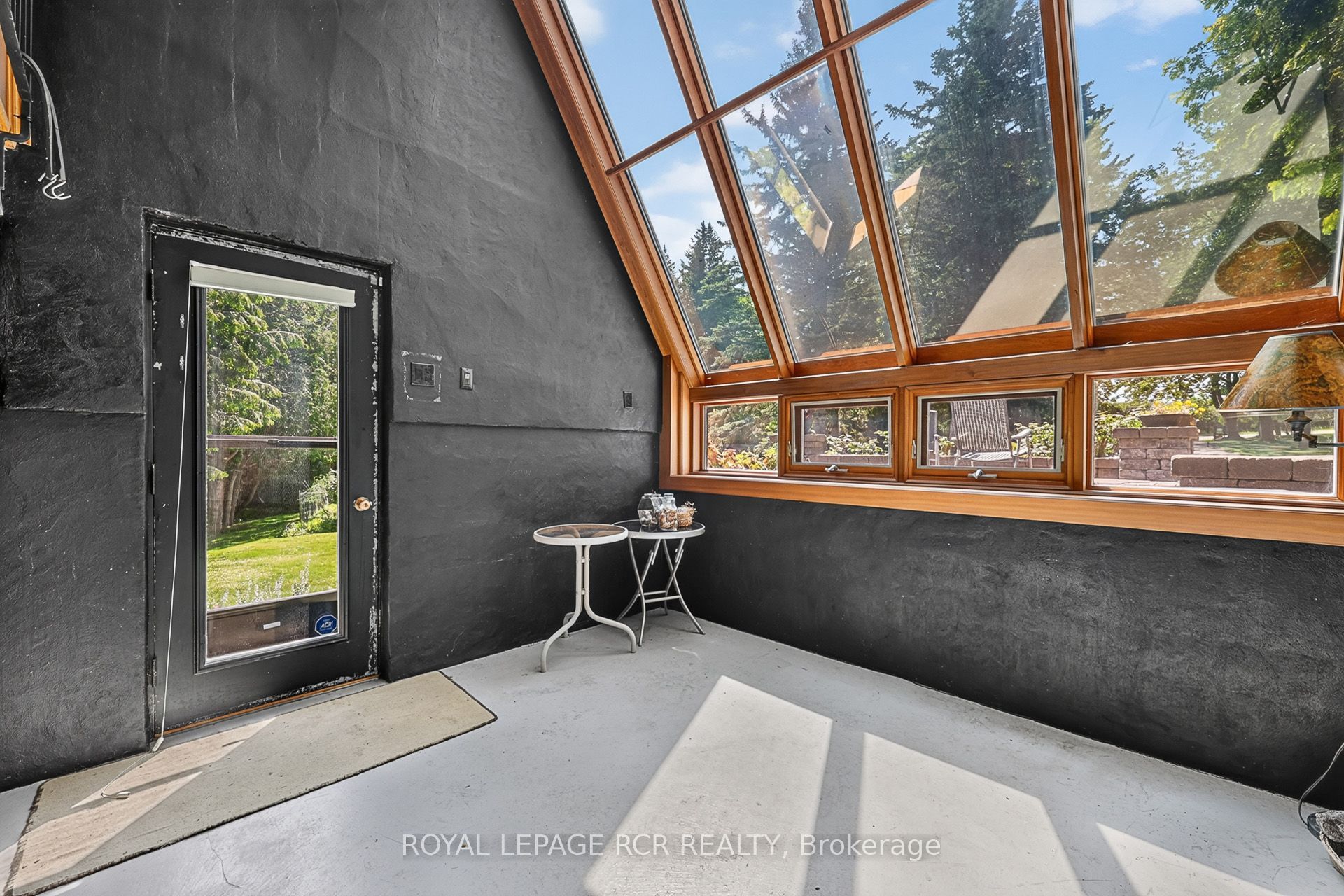 502 Townline Road Property Photo 13