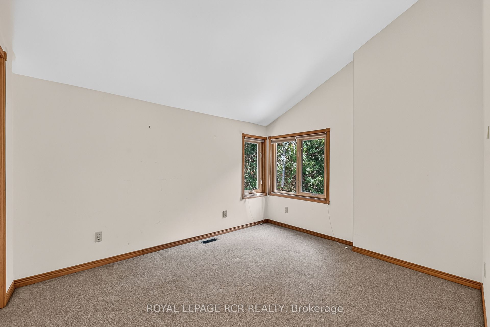 502 Townline Road Property Photo 19