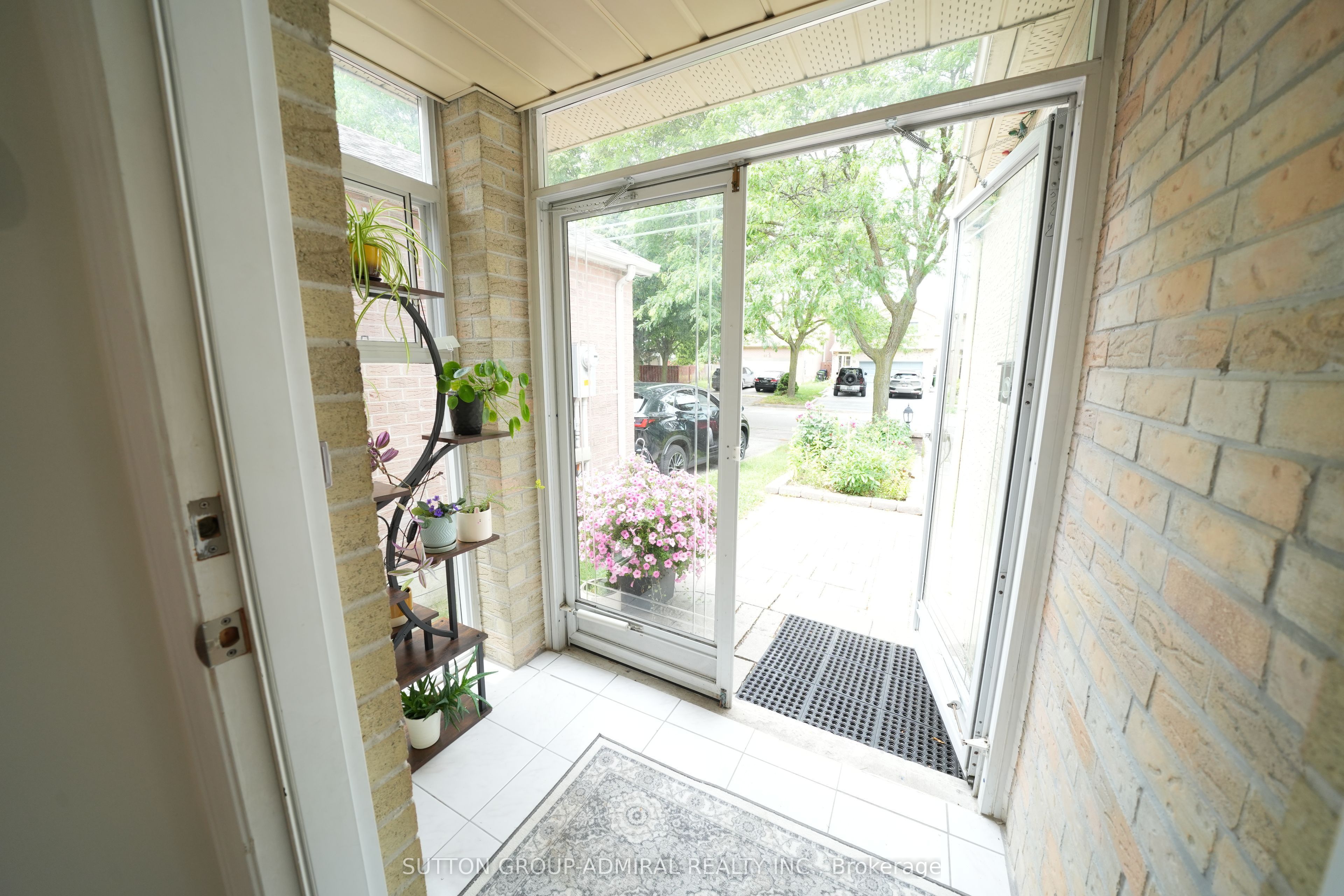 33 Wilderness Drive Property Photo 3
