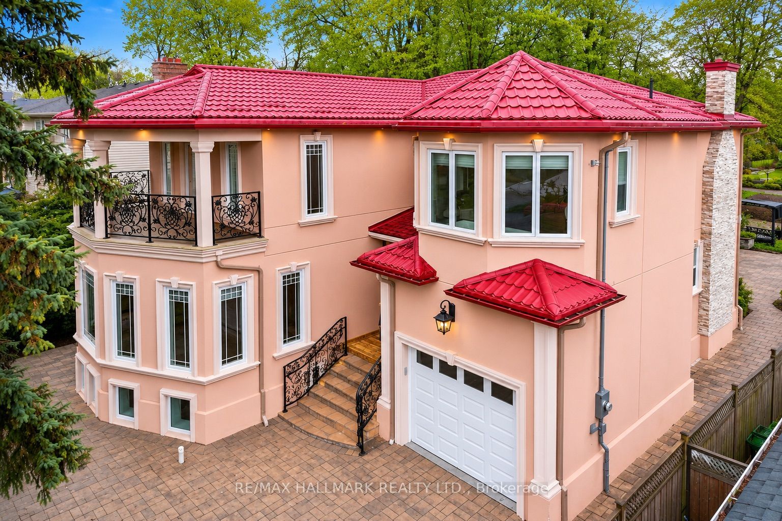 32 Orchard Park Drive