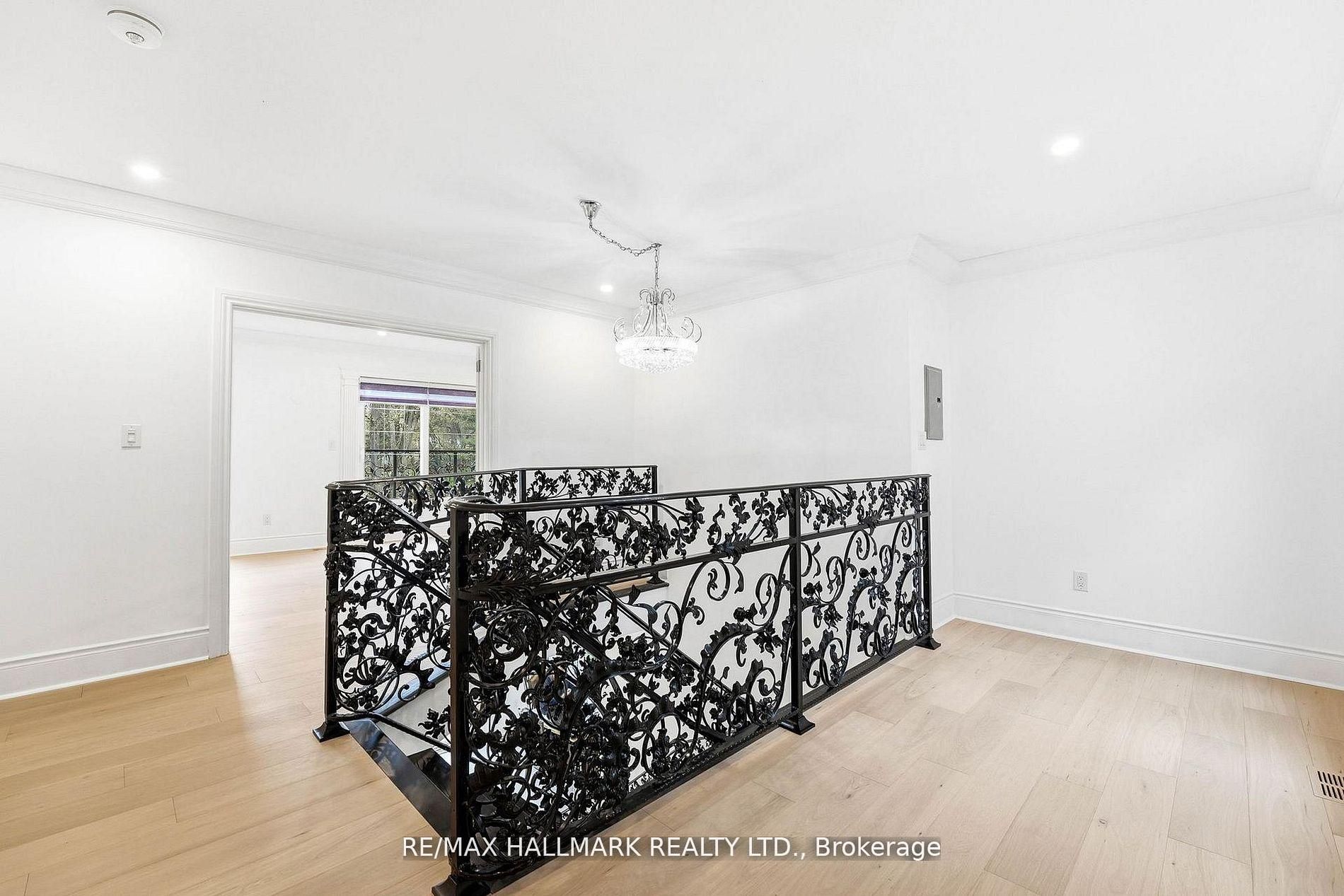 32 Orchard Park Drive Property Photo 20