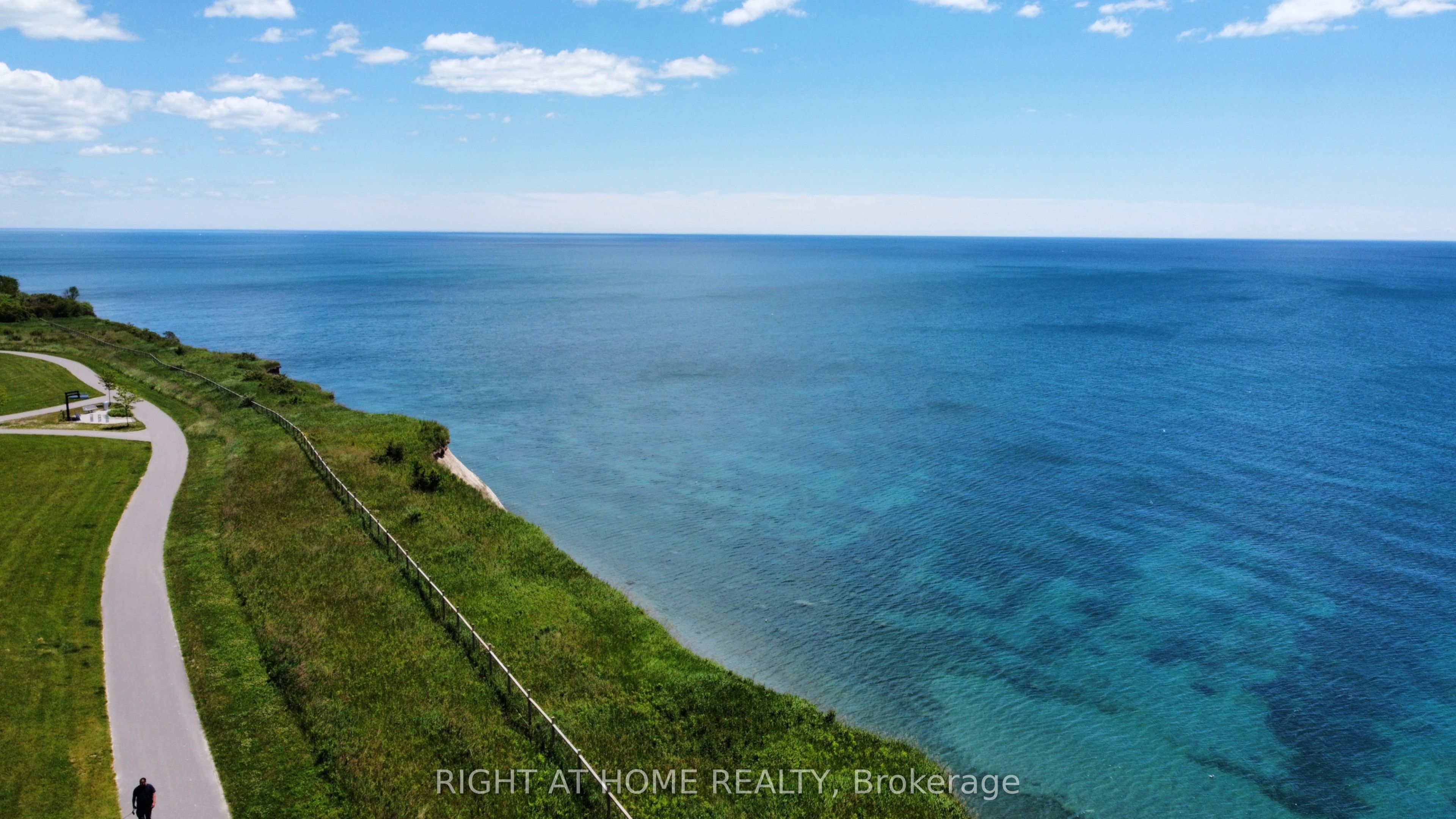 30 Caspian Square Property Photo 28