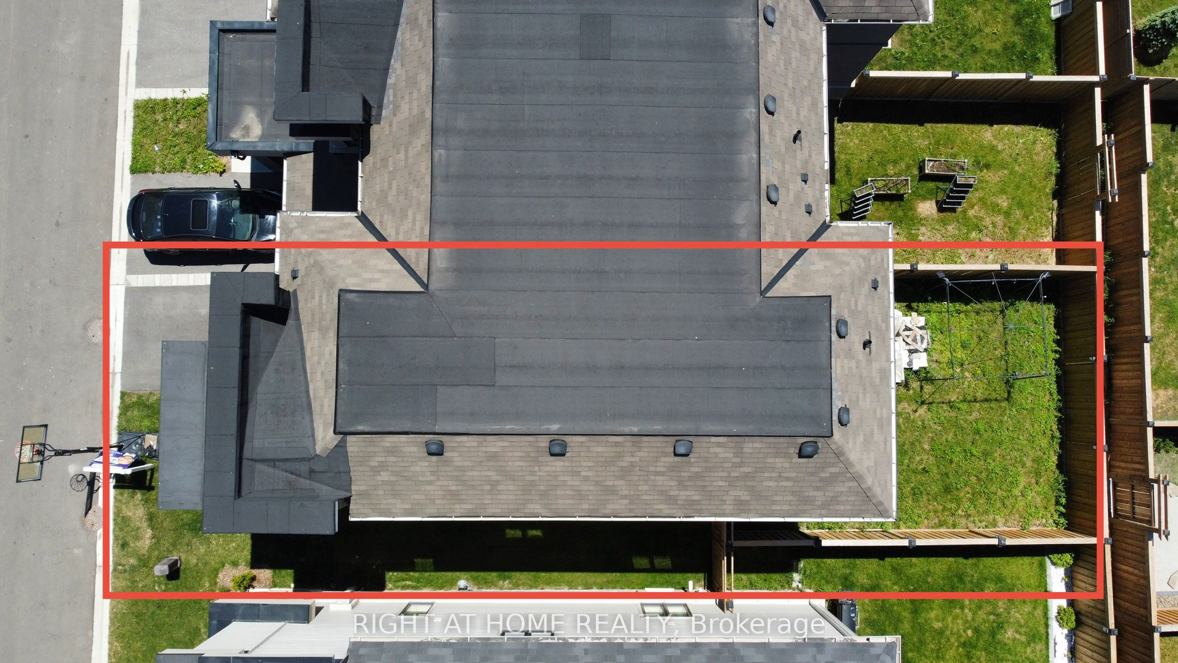 30 Caspian Square Property Photo 35
