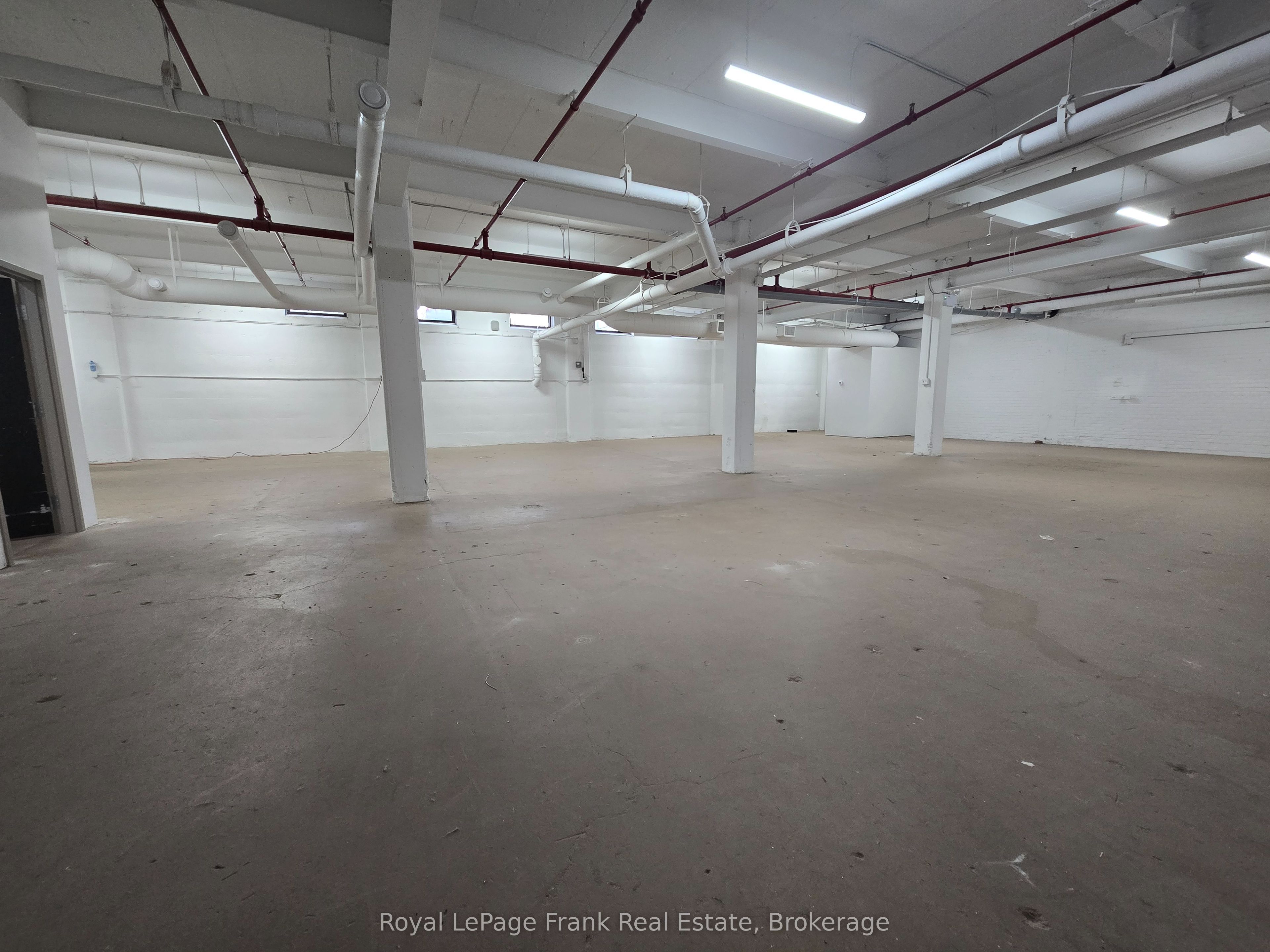 182 Wellington Street Basement Property Photo 4