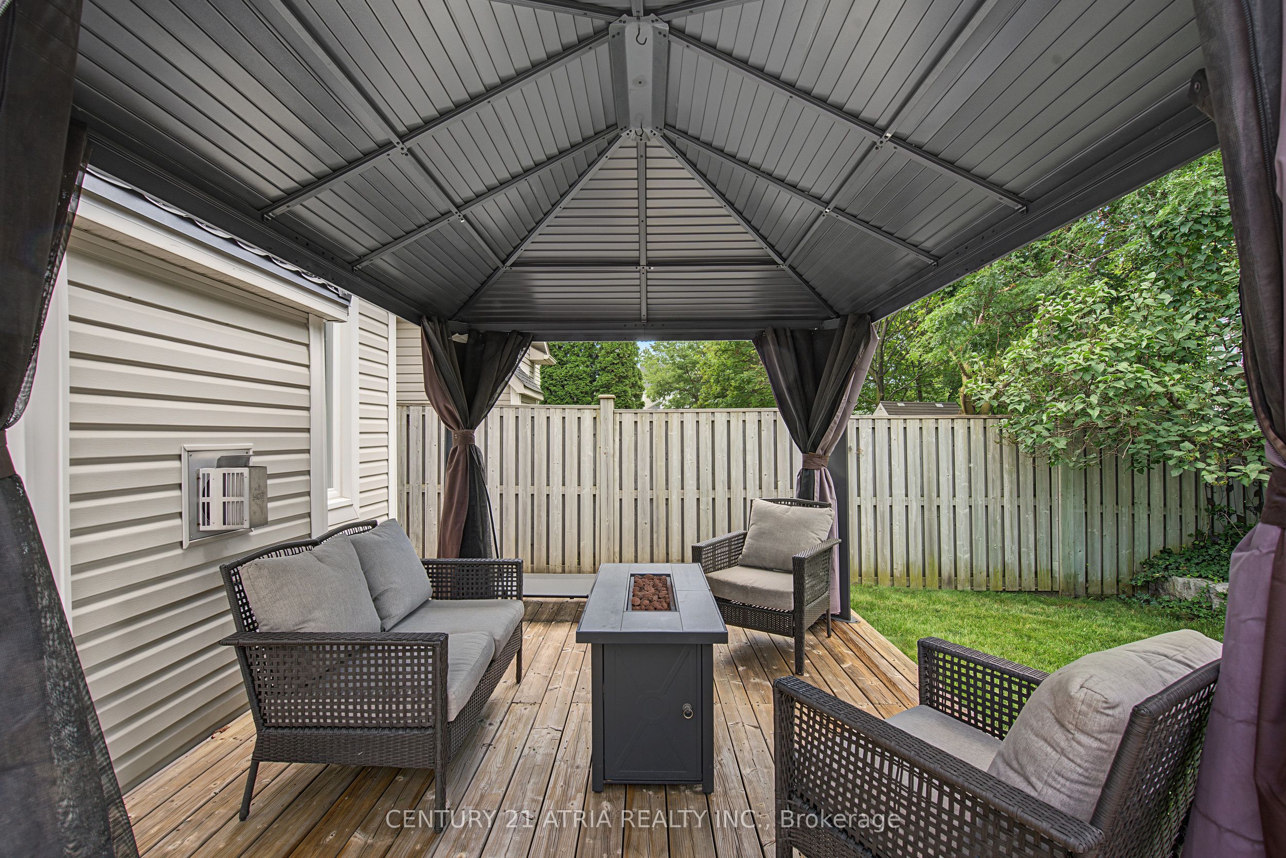 75 Tunney Place Nw Property Photo 29