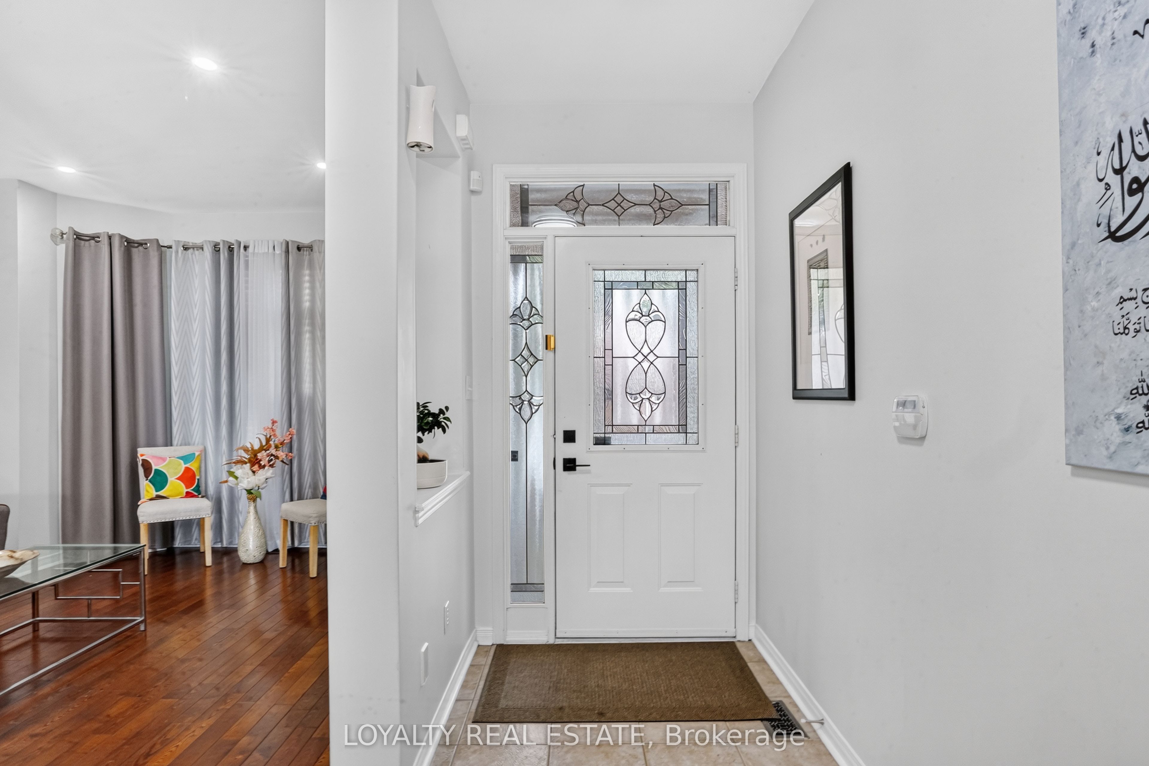 5 Southam Street Property Photo 2