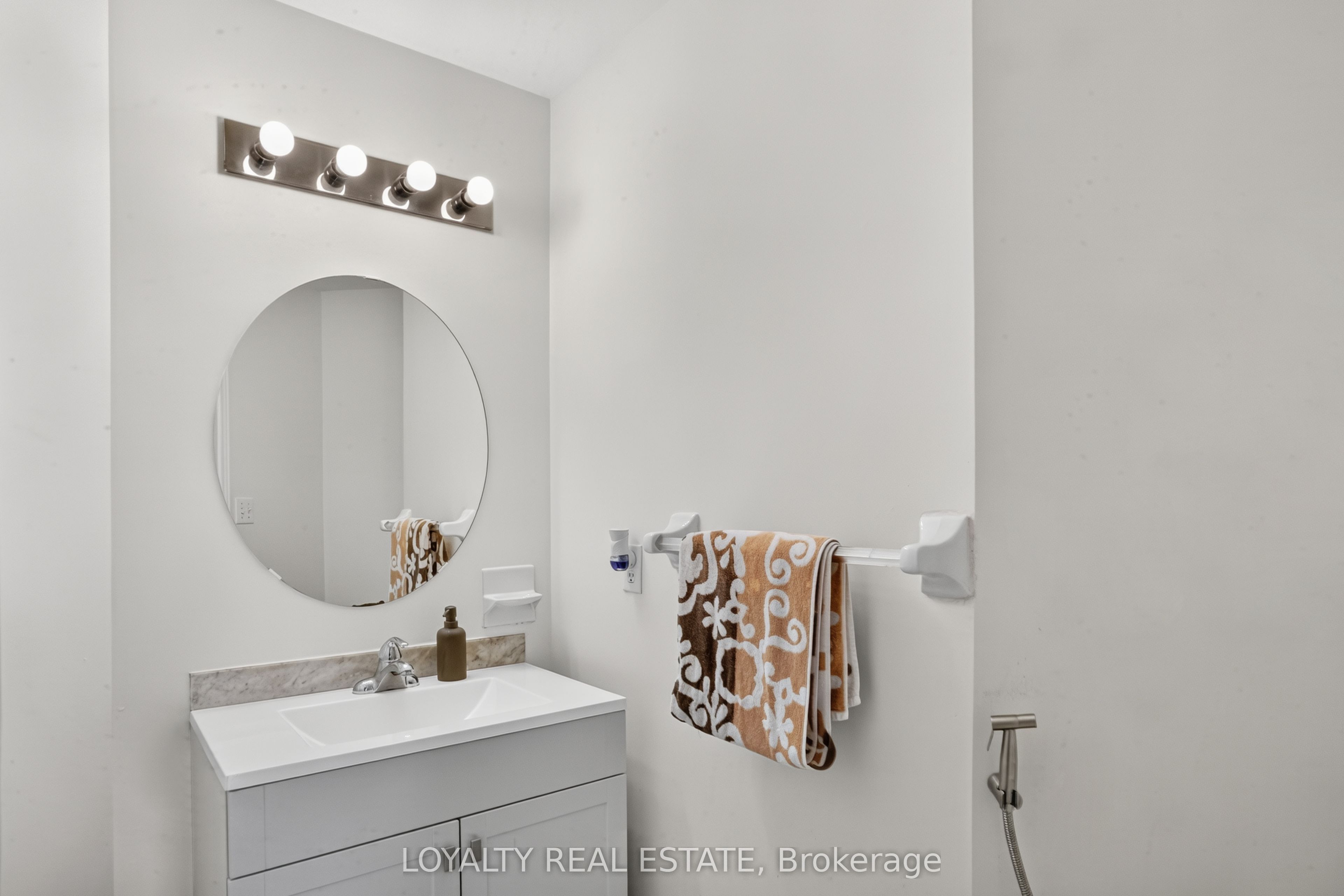 5 Southam Street Property Photo 11