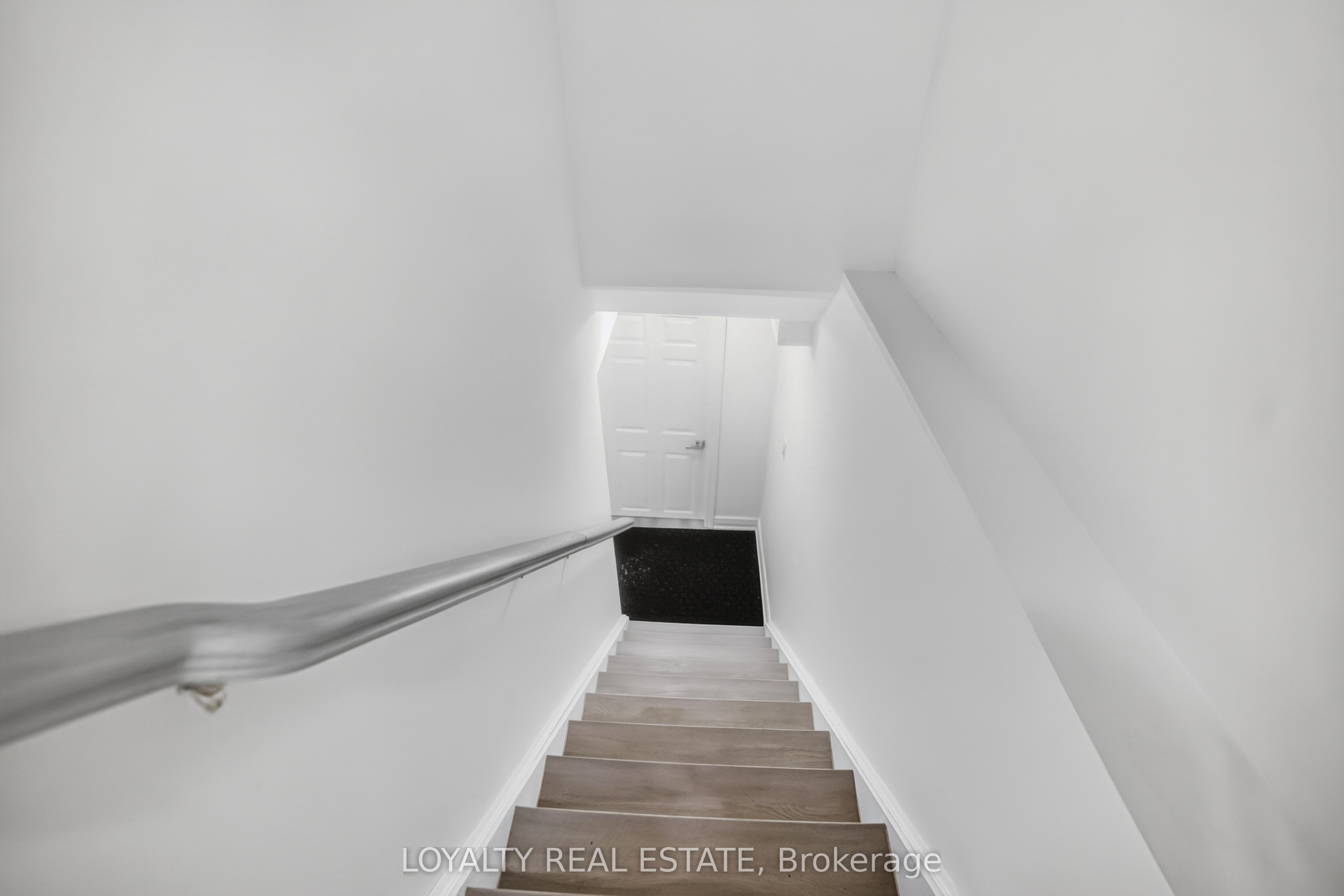 5 Southam Street Property Photo 24