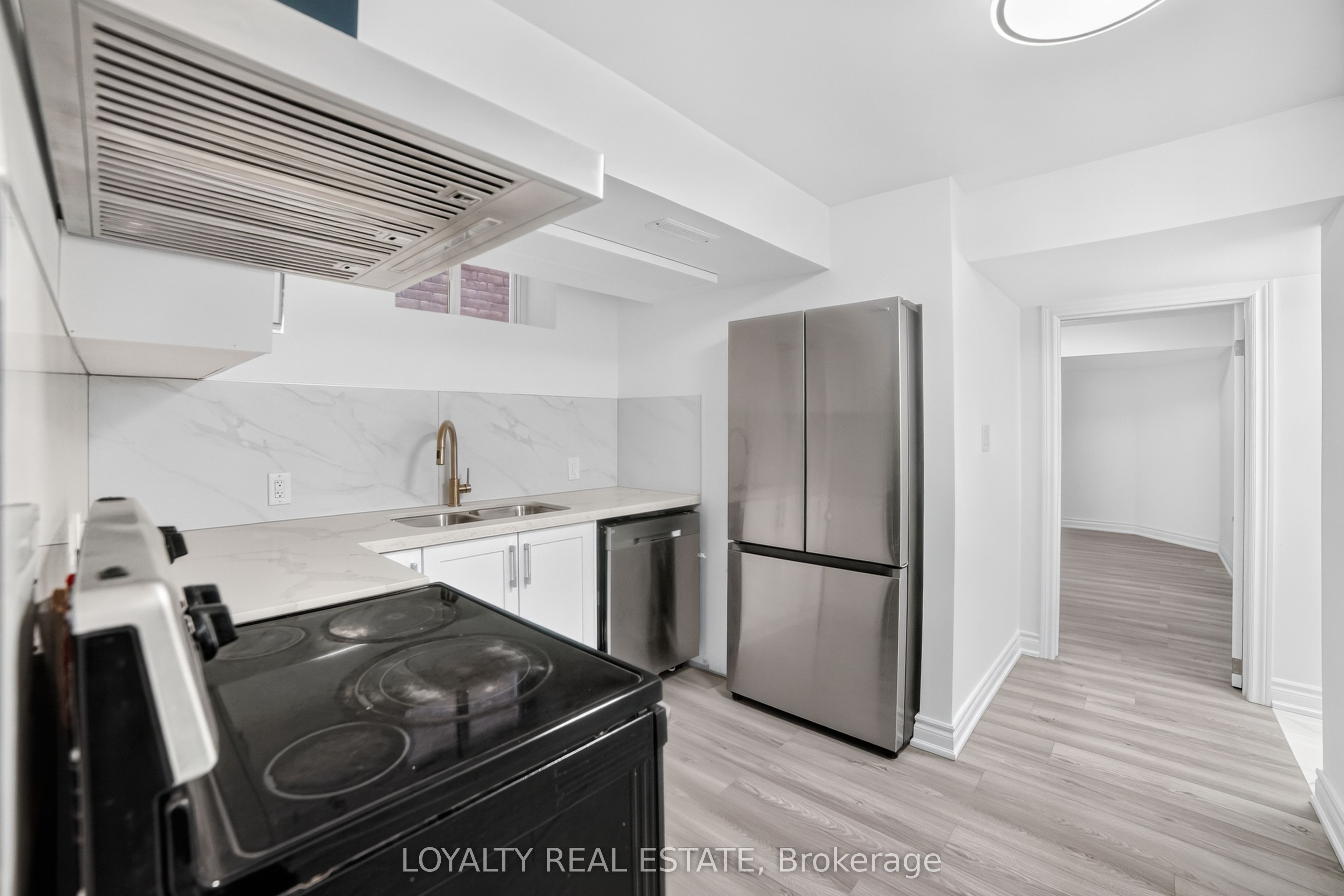 5 Southam Street Property Photo 30
